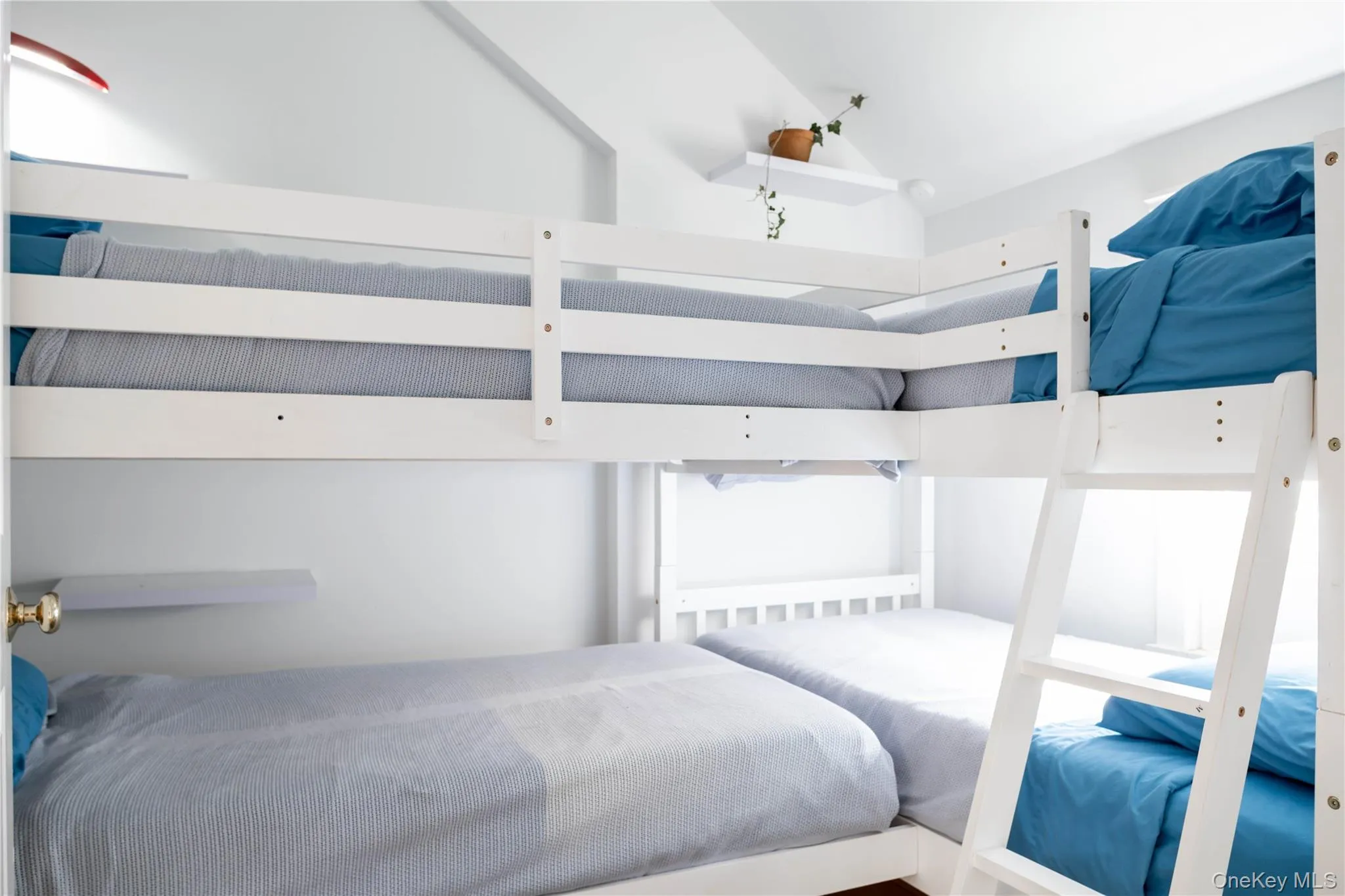 217 Center Street, Southold, NY, 3 Bedrooms Bedrooms, 6 Rooms Rooms,2 BathroomsBathrooms,Residential,For Rent,Center,0,1021578 217 Center Street, Southold, NY, 3 Bedrooms Bedrooms, 6 Rooms Rooms,2 BathroomsBathrooms,Residential,For Rent,Center,0,1021578