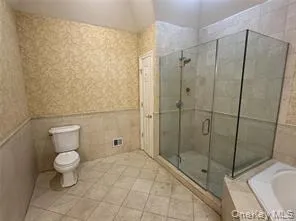 18 Wilkshire Circle, North Hempstead, NY, 3 Bedrooms Bedrooms, 7 Rooms Rooms,3 BathroomsBathrooms,Residential,For Rent,Wilkshire,0,1021586 18 Wilkshire Circle, North Hempstead, NY, 3 Bedrooms Bedrooms, 7 Rooms Rooms,3 BathroomsBathrooms,Residential,For Rent,Wilkshire,0,1021586