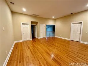 18 Wilkshire Circle, North Hempstead, NY, 3 Bedrooms Bedrooms, 7 Rooms Rooms,3 BathroomsBathrooms,Residential,For Rent,Wilkshire,0,1021586 18 Wilkshire Circle, North Hempstead, NY, 3 Bedrooms Bedrooms, 7 Rooms Rooms,3 BathroomsBathrooms,Residential,For Rent,Wilkshire,0,1021586
