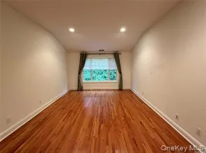 18 Wilkshire Circle, North Hempstead, NY, 3 Bedrooms Bedrooms, 7 Rooms Rooms,3 BathroomsBathrooms,Residential,For Rent,Wilkshire,0,1021586 18 Wilkshire Circle, North Hempstead, NY, 3 Bedrooms Bedrooms, 7 Rooms Rooms,3 BathroomsBathrooms,Residential,For Rent,Wilkshire,0,1021586
