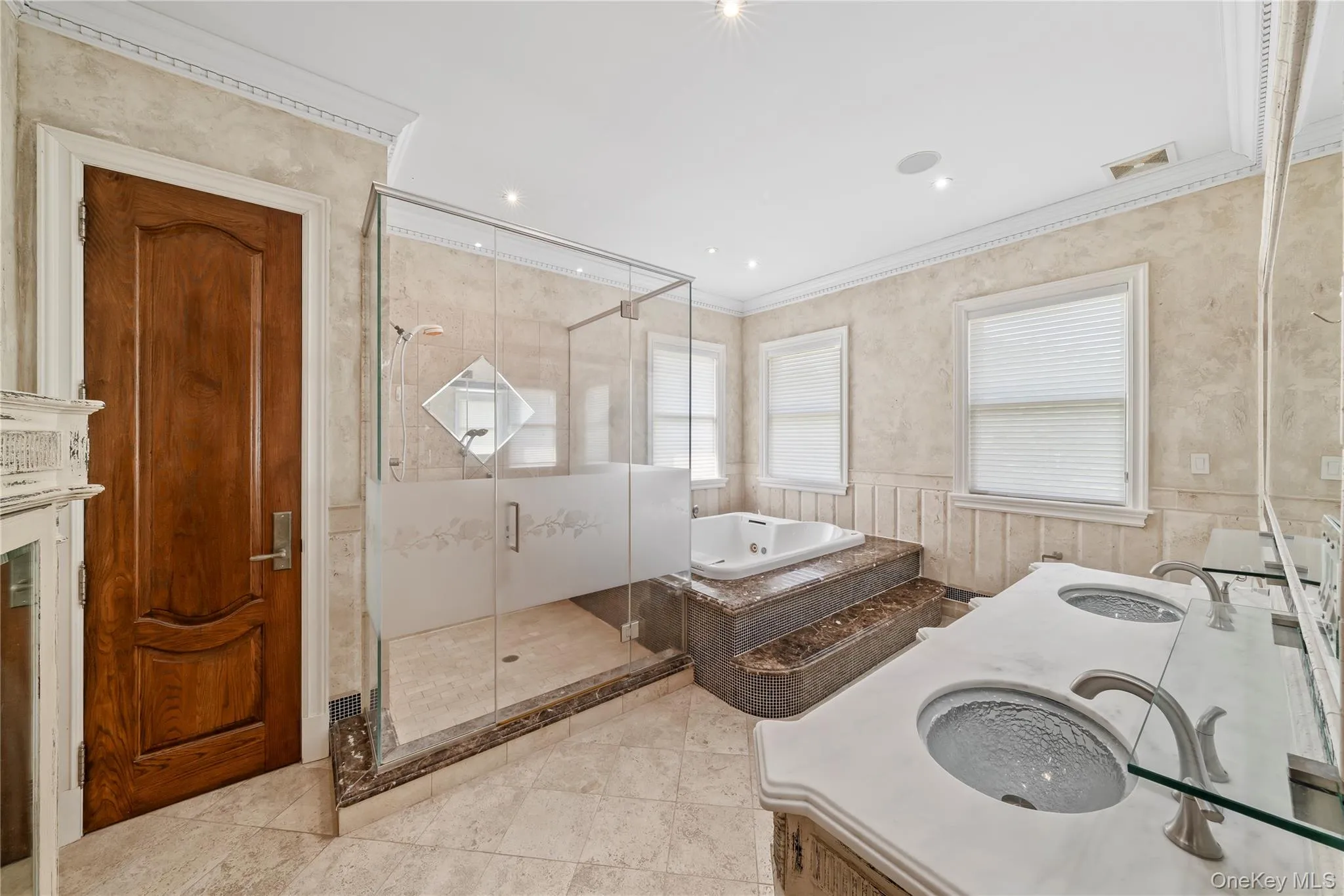 3 Valentine Farm Court, Oyster Bay, NY, 7 Bedrooms Bedrooms, 14 Rooms Rooms,8 BathroomsBathrooms,Residential,For Rent,Valentine Farm,0,1021590 3 Valentine Farm Court, Oyster Bay, NY, 7 Bedrooms Bedrooms, 14 Rooms Rooms,8 BathroomsBathrooms,Residential,For Rent,Valentine Farm,0,1021590