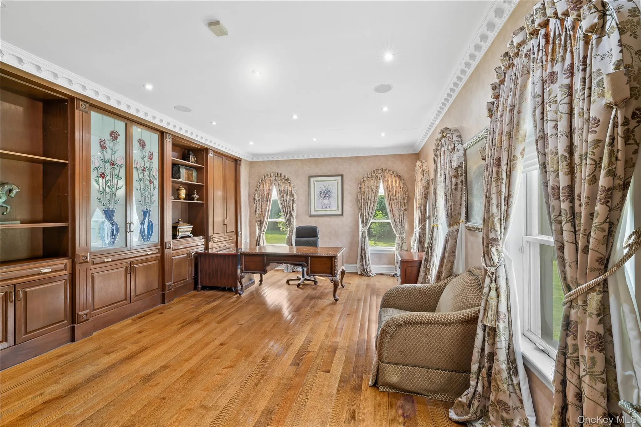 3 Valentine Farm Court, Oyster Bay, NY, 7 Bedrooms Bedrooms, 14 Rooms Rooms,8 BathroomsBathrooms,Residential,For Rent,Valentine Farm,0,1021590 3 Valentine Farm Court, Oyster Bay, NY, 7 Bedrooms Bedrooms, 14 Rooms Rooms,8 BathroomsBathrooms,Residential,For Rent,Valentine Farm,0,1021590