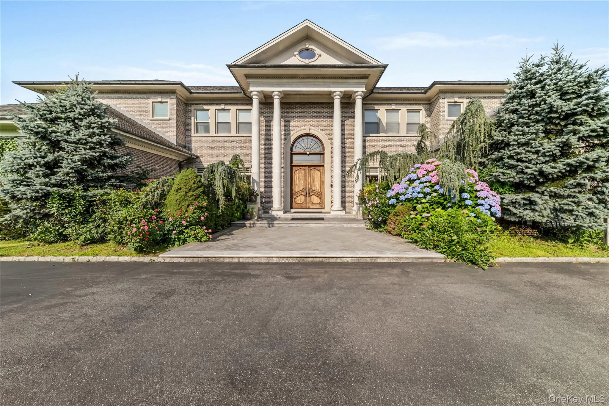3 Valentine Farm Court, Oyster Bay, NY, 7 Bedrooms Bedrooms, 14 Rooms Rooms,8 BathroomsBathrooms,Residential,For Rent,Valentine Farm,0,1021590 3 Valentine Farm Court, Oyster Bay, NY, 7 Bedrooms Bedrooms, 14 Rooms Rooms,8 BathroomsBathrooms,Residential,For Rent,Valentine Farm,0,1021590