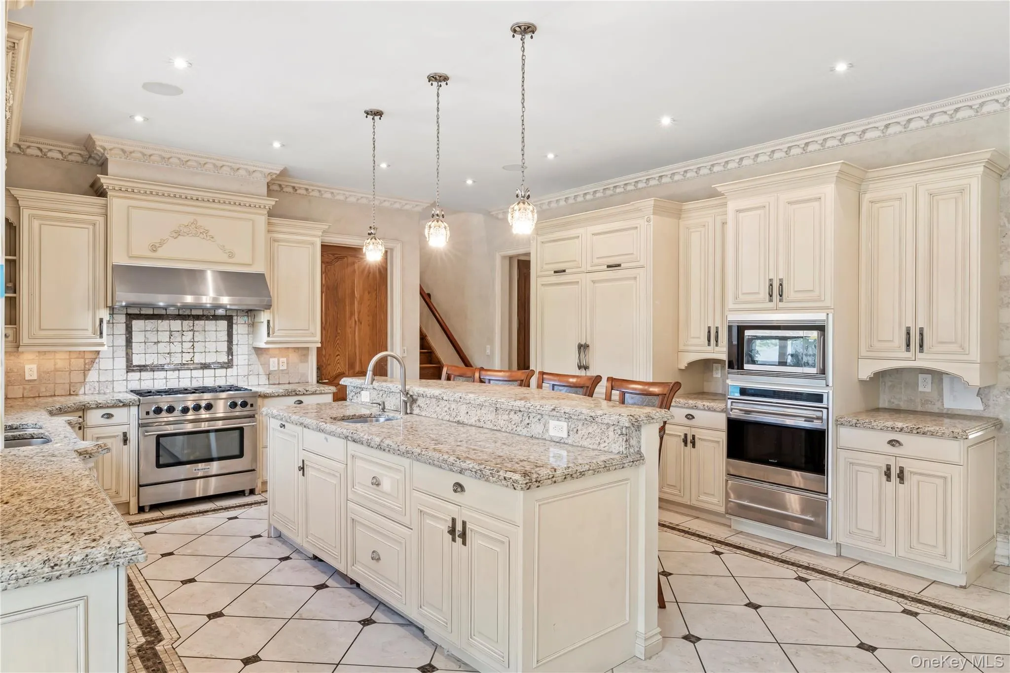 3 Valentine Farm Court, Oyster Bay, NY, 7 Bedrooms Bedrooms, 14 Rooms Rooms,8 BathroomsBathrooms,Residential,For Rent,Valentine Farm,0,1021590 3 Valentine Farm Court, Oyster Bay, NY, 7 Bedrooms Bedrooms, 14 Rooms Rooms,8 BathroomsBathrooms,Residential,For Rent,Valentine Farm,0,1021590