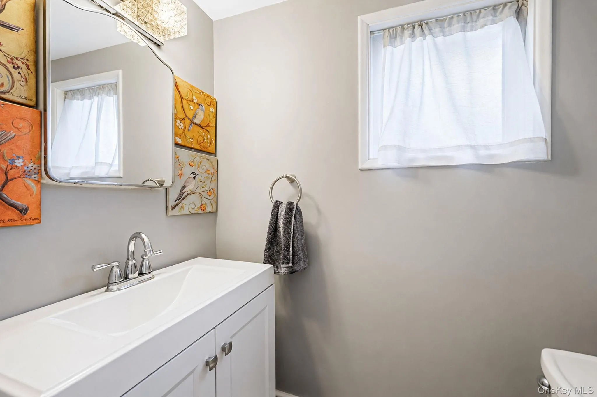 1 Blue Spruce Lane, Smithtown, NY, 3 Bedrooms Bedrooms, 8 Rooms Rooms,2 BathroomsBathrooms,Residential,For Rent,Blue Spruce,0,1021591 1 Blue Spruce Lane, Smithtown, NY, 3 Bedrooms Bedrooms, 8 Rooms Rooms,2 BathroomsBathrooms,Residential,For Rent,Blue Spruce,0,1021591