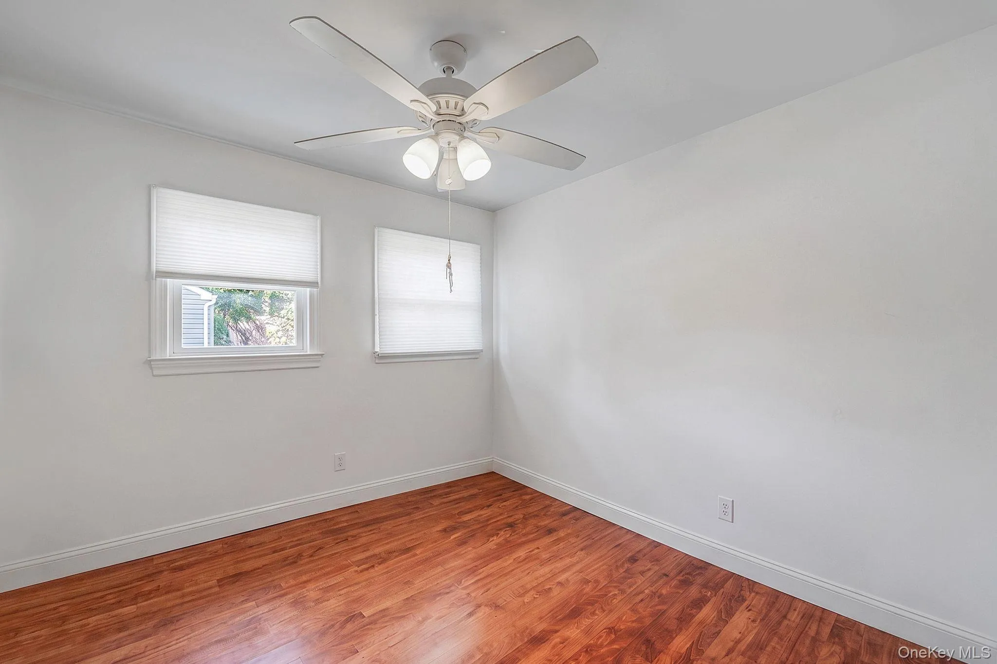 1 Blue Spruce Lane, Smithtown, NY, 3 Bedrooms Bedrooms, 8 Rooms Rooms,2 BathroomsBathrooms,Residential,For Rent,Blue Spruce,0,1021591 1 Blue Spruce Lane, Smithtown, NY, 3 Bedrooms Bedrooms, 8 Rooms Rooms,2 BathroomsBathrooms,Residential,For Rent,Blue Spruce,0,1021591