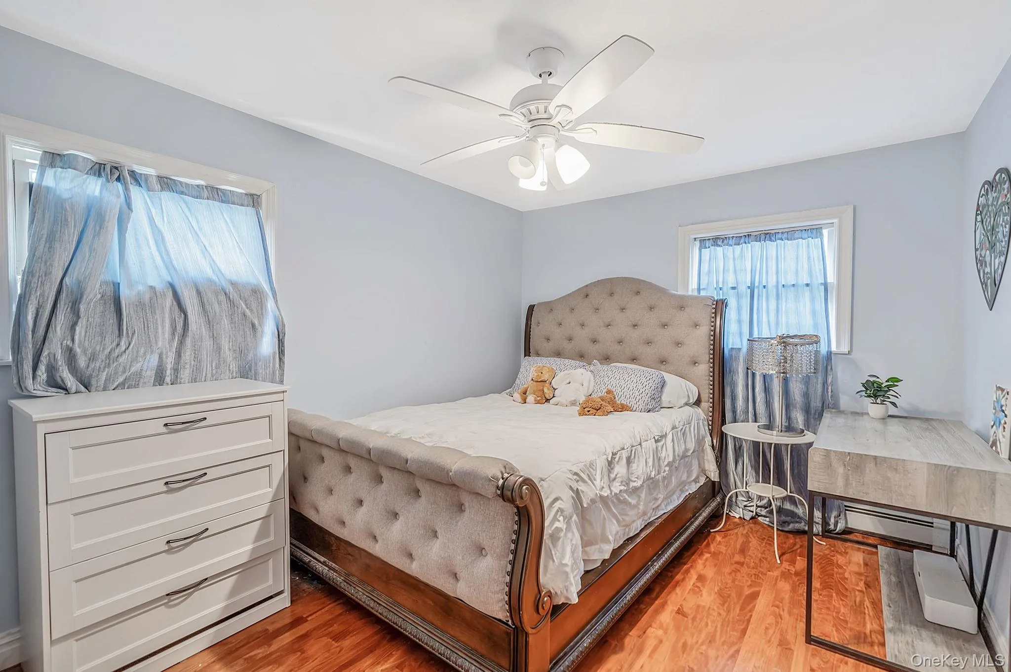 1 Blue Spruce Lane, Smithtown, NY, 3 Bedrooms Bedrooms, 8 Rooms Rooms,2 BathroomsBathrooms,Residential,For Rent,Blue Spruce,0,1021591 1 Blue Spruce Lane, Smithtown, NY, 3 Bedrooms Bedrooms, 8 Rooms Rooms,2 BathroomsBathrooms,Residential,For Rent,Blue Spruce,0,1021591