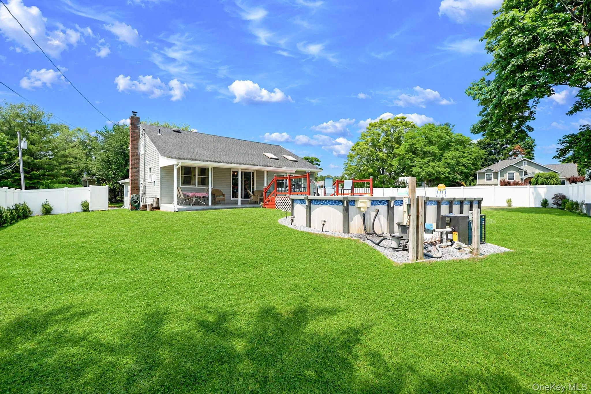 1 Blue Spruce Lane, Smithtown, NY, 3 Bedrooms Bedrooms, 8 Rooms Rooms,2 BathroomsBathrooms,Residential,For Rent,Blue Spruce,0,1021591 1 Blue Spruce Lane, Smithtown, NY, 3 Bedrooms Bedrooms, 8 Rooms Rooms,2 BathroomsBathrooms,Residential,For Rent,Blue Spruce,0,1021591