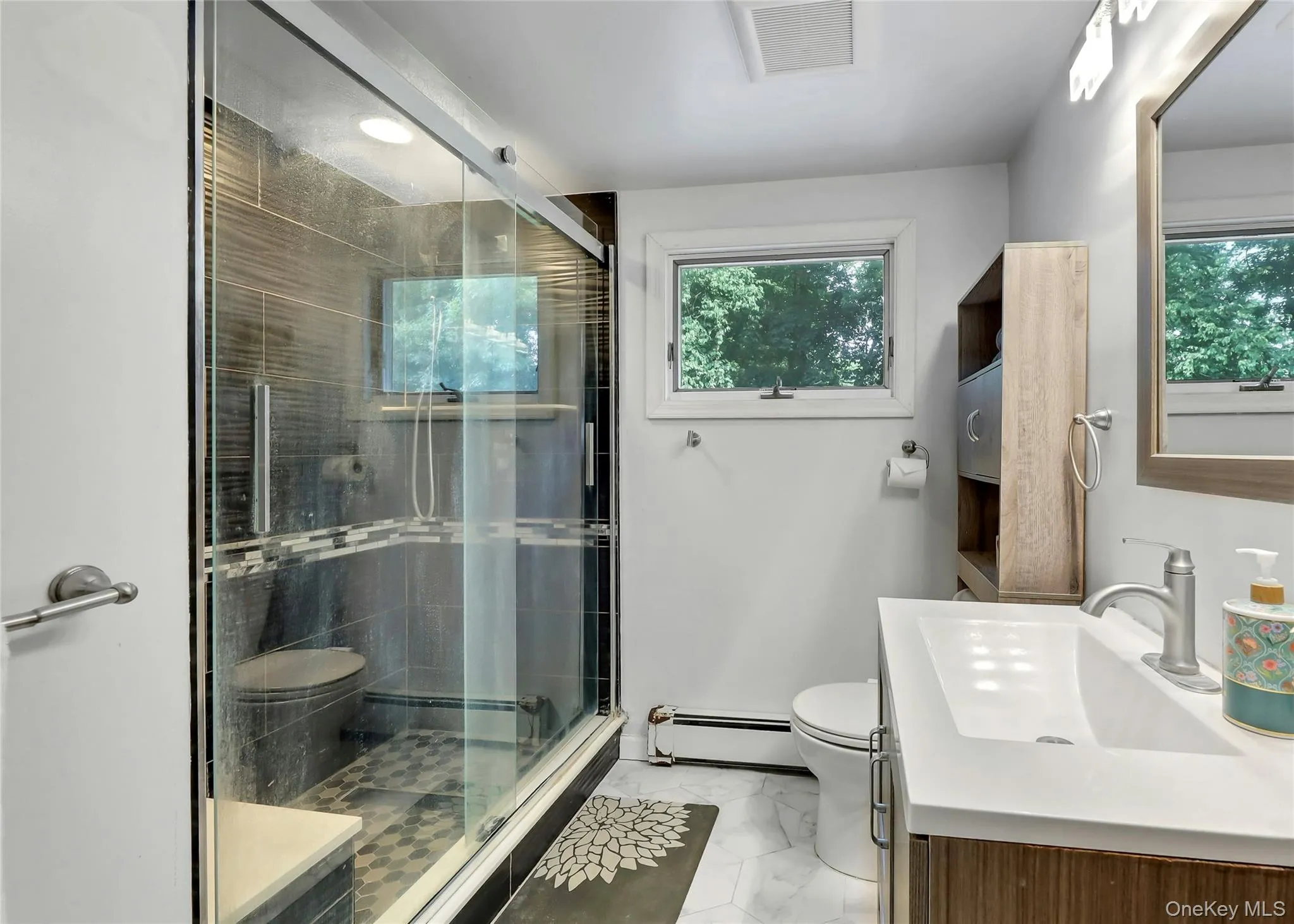 12 Short Hill Road, Clarkstown, NY, 4 Bedrooms Bedrooms, 6 Rooms Rooms,2 BathroomsBathrooms,Residential,For Rent,Short Hill,0,1021593 12 Short Hill Road, Clarkstown, NY, 4 Bedrooms Bedrooms, 6 Rooms Rooms,2 BathroomsBathrooms,Residential,For Rent,Short Hill,0,1021593