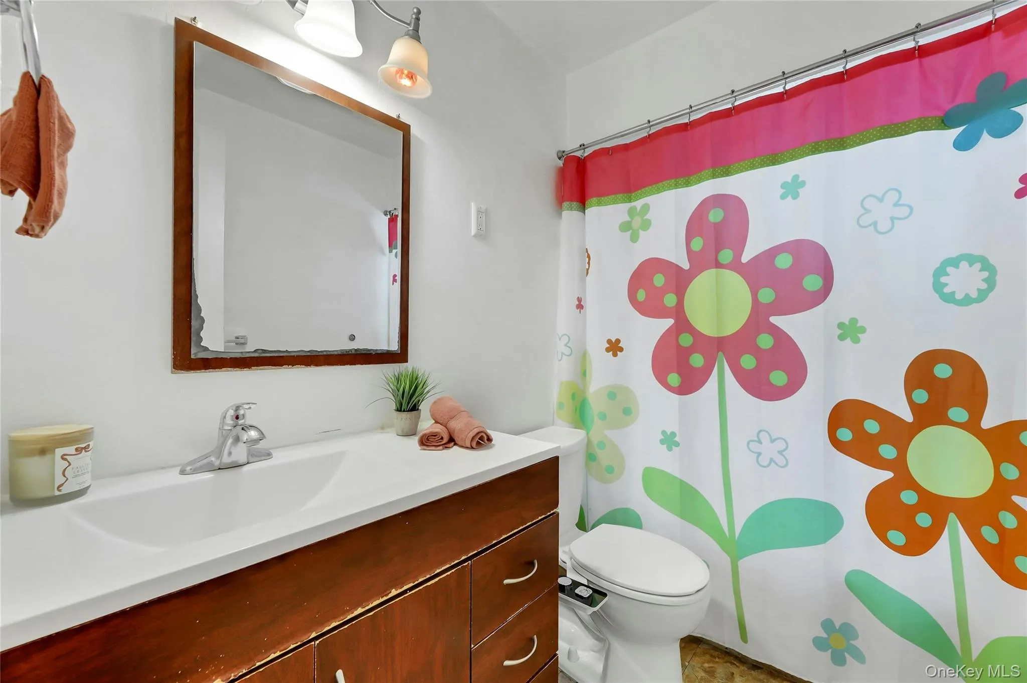 12 Short Hill Road, Clarkstown, NY, 4 Bedrooms Bedrooms, 6 Rooms Rooms,2 BathroomsBathrooms,Residential,For Rent,Short Hill,0,1021593 12 Short Hill Road, Clarkstown, NY, 4 Bedrooms Bedrooms, 6 Rooms Rooms,2 BathroomsBathrooms,Residential,For Rent,Short Hill,0,1021593