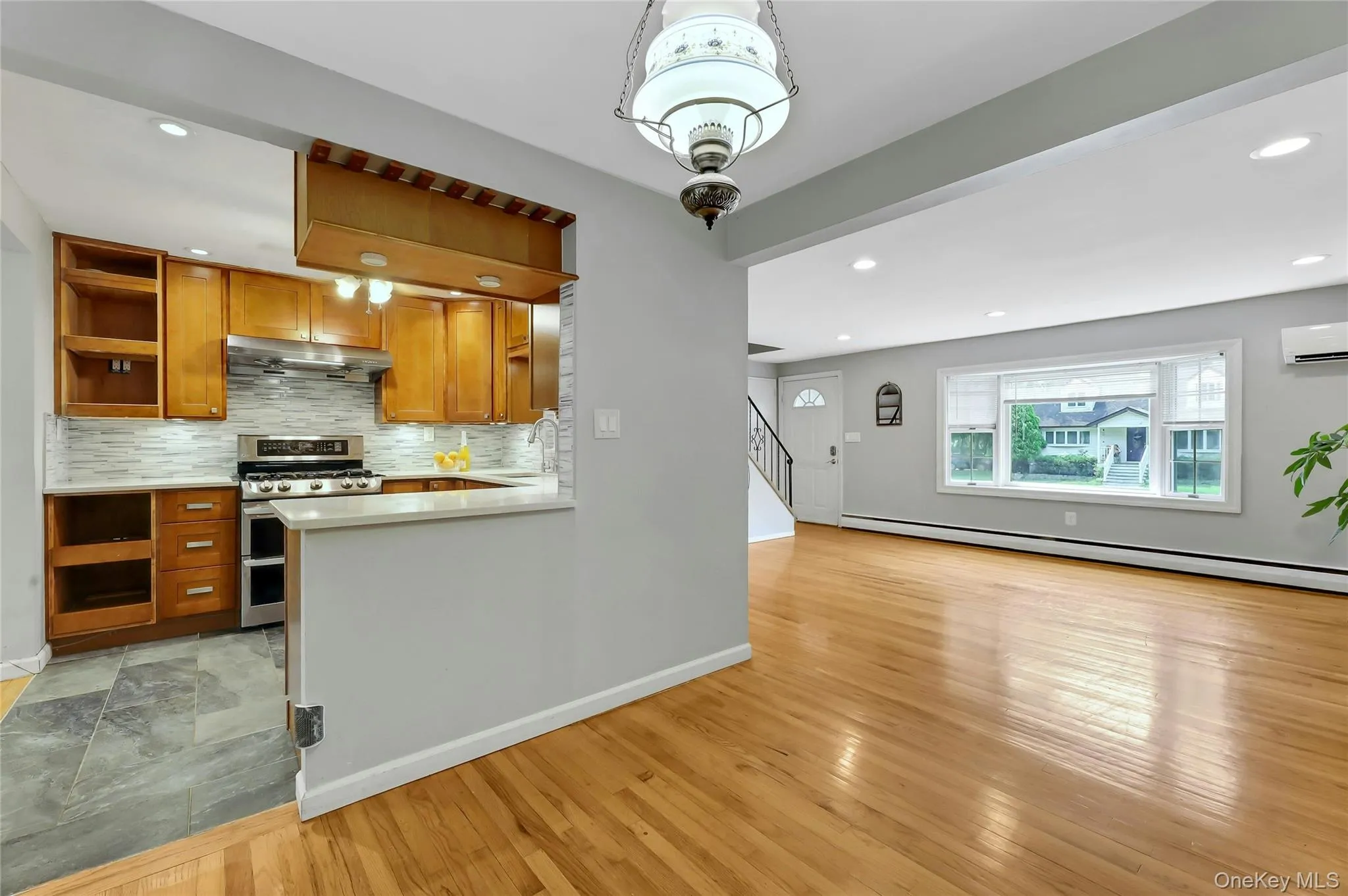 12 Short Hill Road, Clarkstown, NY, 4 Bedrooms Bedrooms, 6 Rooms Rooms,2 BathroomsBathrooms,Residential,For Rent,Short Hill,0,1021593 12 Short Hill Road, Clarkstown, NY, 4 Bedrooms Bedrooms, 6 Rooms Rooms,2 BathroomsBathrooms,Residential,For Rent,Short Hill,0,1021593