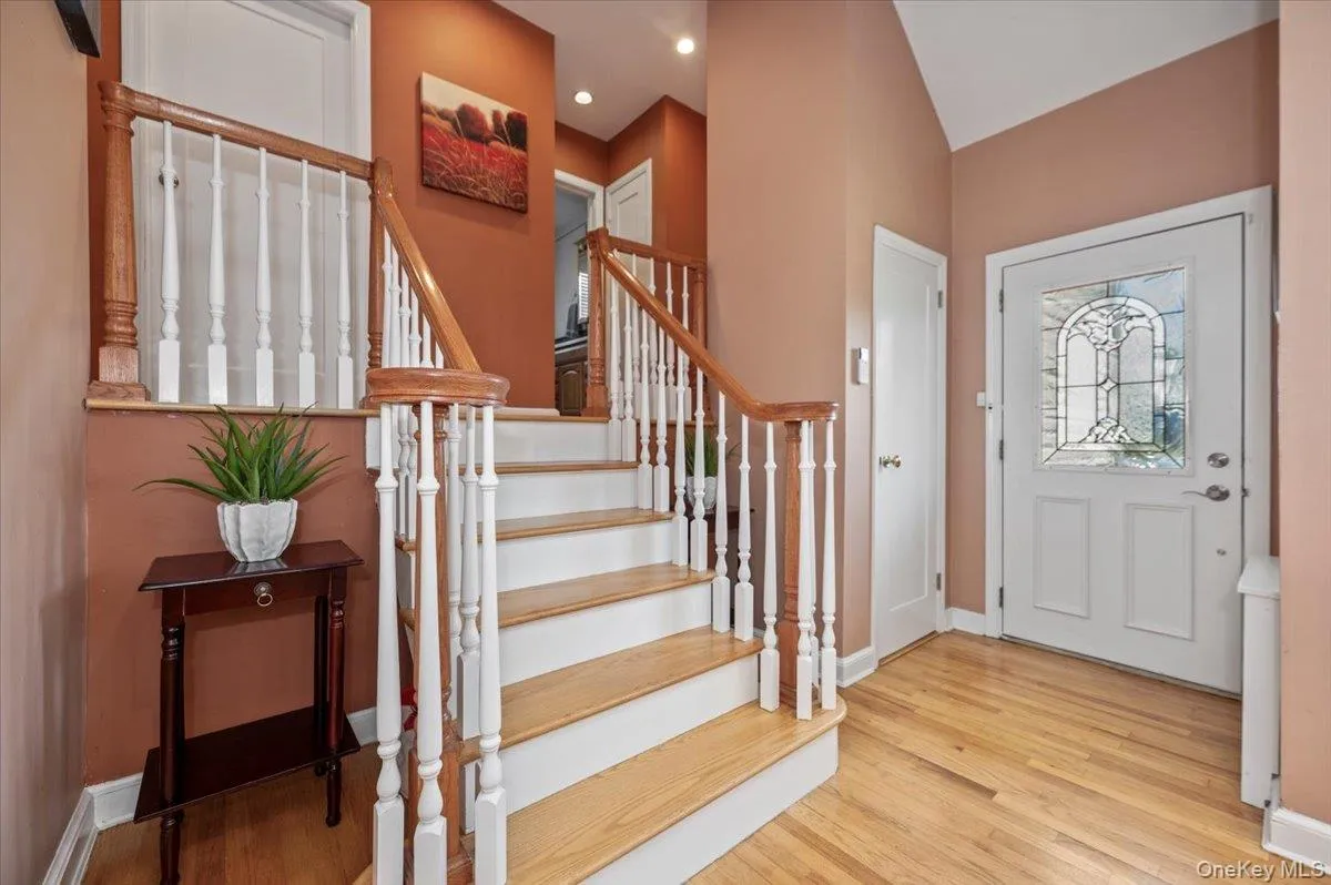 311 Blackheath Road, Hempstead, NY, 3 Bedrooms Bedrooms, 8 Rooms Rooms,2 BathroomsBathrooms,Residential,For Rent,Blackheath,0,1021595 311 Blackheath Road, Hempstead, NY, 3 Bedrooms Bedrooms, 8 Rooms Rooms,2 BathroomsBathrooms,Residential,For Rent,Blackheath,0,1021595