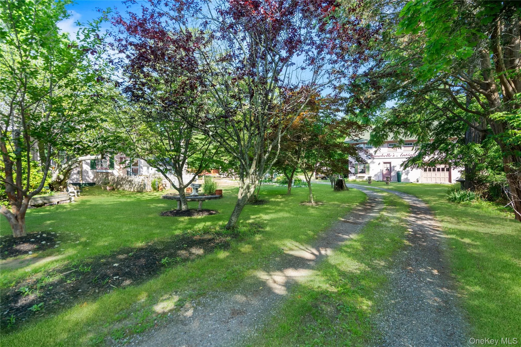449 Montauk Highway, Brookhaven, NY, 3 Bedrooms Bedrooms, 7 Rooms Rooms,3 BathroomsBathrooms,Residential,For Rent,Montauk,0,1021601 449 Montauk Highway, Brookhaven, NY, 3 Bedrooms Bedrooms, 7 Rooms Rooms,3 BathroomsBathrooms,Residential,For Rent,Montauk,0,1021601