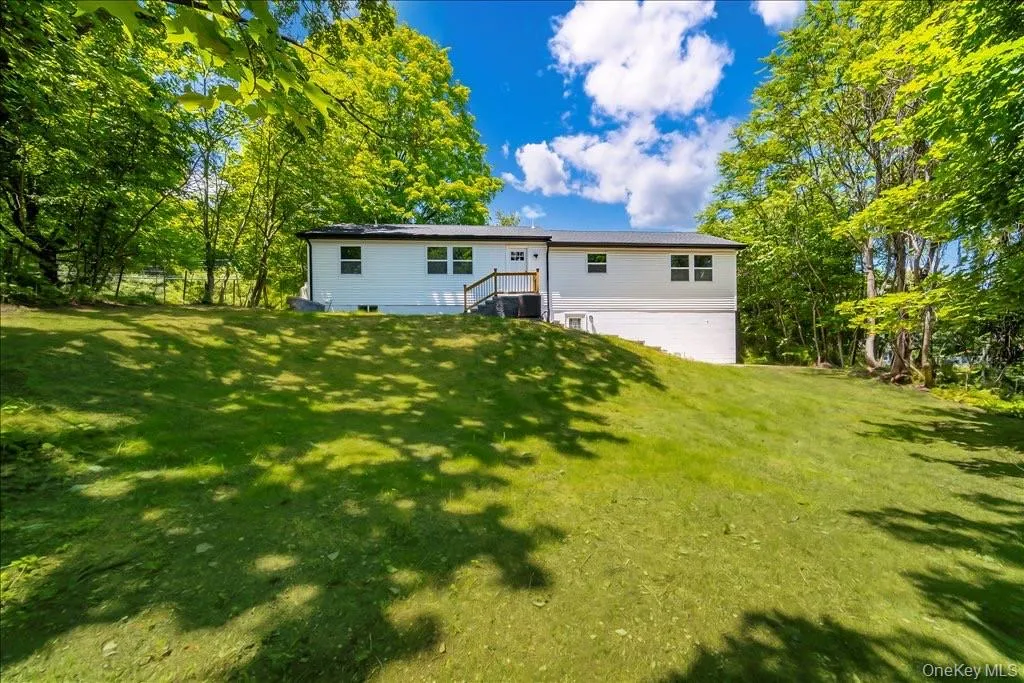 452 Vineyard Avenue, Lloyd, NY, 3 Bedrooms Bedrooms, 12 Rooms Rooms,3 BathroomsBathrooms,Residential,For Rent,Vineyard,0,1021602 452 Vineyard Avenue, Lloyd, NY, 3 Bedrooms Bedrooms, 12 Rooms Rooms,3 BathroomsBathrooms,Residential,For Rent,Vineyard,0,1021602