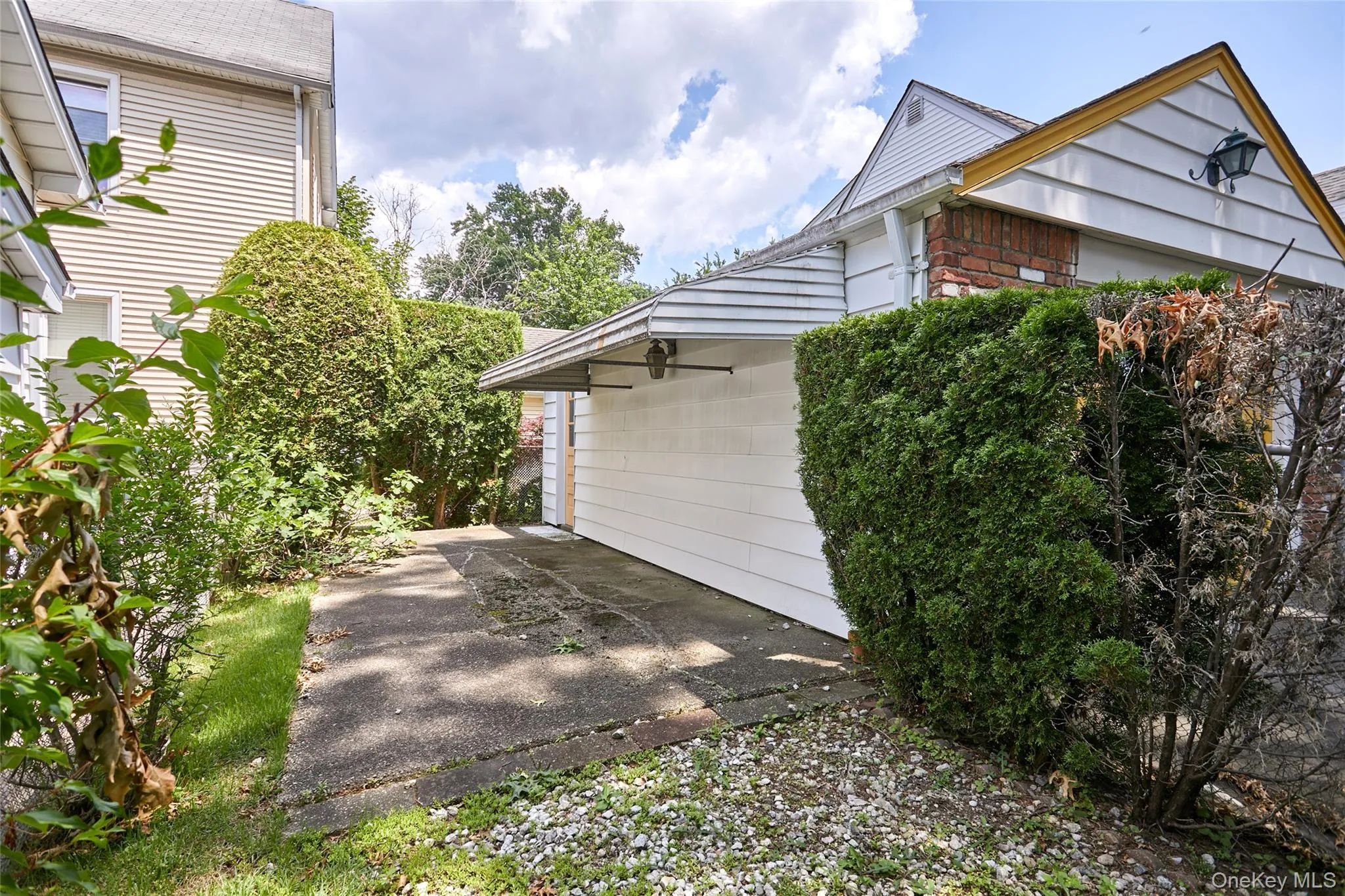 33 Tyson Avenue, North Hempstead, NY, 4 Bedrooms Bedrooms, 9 Rooms Rooms,2 BathroomsBathrooms,Residential,For Rent,Tyson,0,1021605 33 Tyson Avenue, North Hempstead, NY, 4 Bedrooms Bedrooms, 9 Rooms Rooms,2 BathroomsBathrooms,Residential,For Rent,Tyson,0,1021605