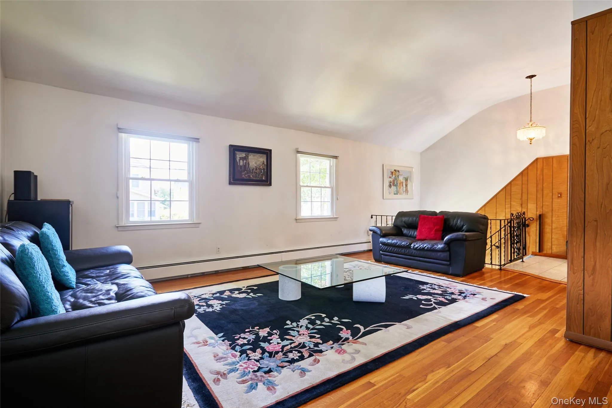 33 Tyson Avenue, North Hempstead, NY, 4 Bedrooms Bedrooms, 9 Rooms Rooms,2 BathroomsBathrooms,Residential,For Rent,Tyson,0,1021605 33 Tyson Avenue, North Hempstead, NY, 4 Bedrooms Bedrooms, 9 Rooms Rooms,2 BathroomsBathrooms,Residential,For Rent,Tyson,0,1021605