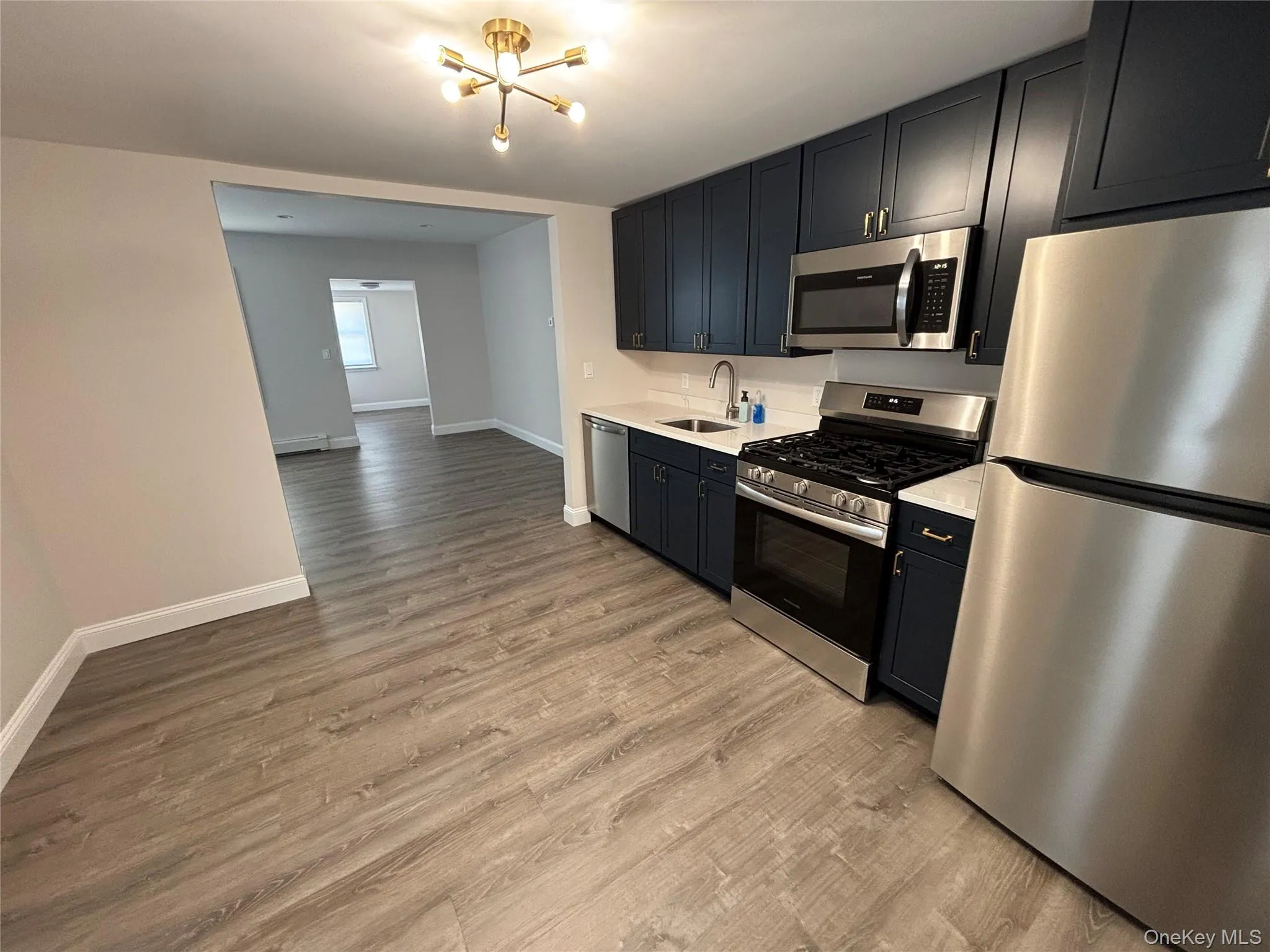 23 Arnold Avenue, West Babylon, NY, 2 Bedrooms Bedrooms, 4 Rooms Rooms,1 BathroomBathrooms,Residential Lease,For Rent,Arnold,0,1021610 23 Arnold Avenue, West Babylon, NY, 2 Bedrooms Bedrooms, 4 Rooms Rooms,1 BathroomBathrooms,Residential Lease,For Rent,Arnold,0,1021610