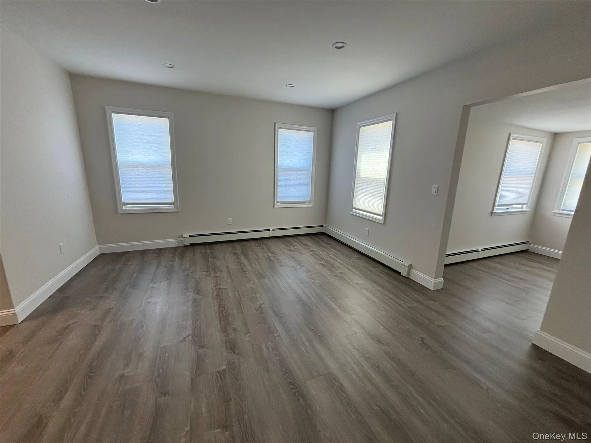 23 Arnold Avenue, West Babylon, NY, 2 Bedrooms Bedrooms, 4 Rooms Rooms,1 BathroomBathrooms,Residential Lease,For Rent,Arnold,0,1021610 23 Arnold Avenue, West Babylon, NY, 2 Bedrooms Bedrooms, 4 Rooms Rooms,1 BathroomBathrooms,Residential Lease,For Rent,Arnold,0,1021610