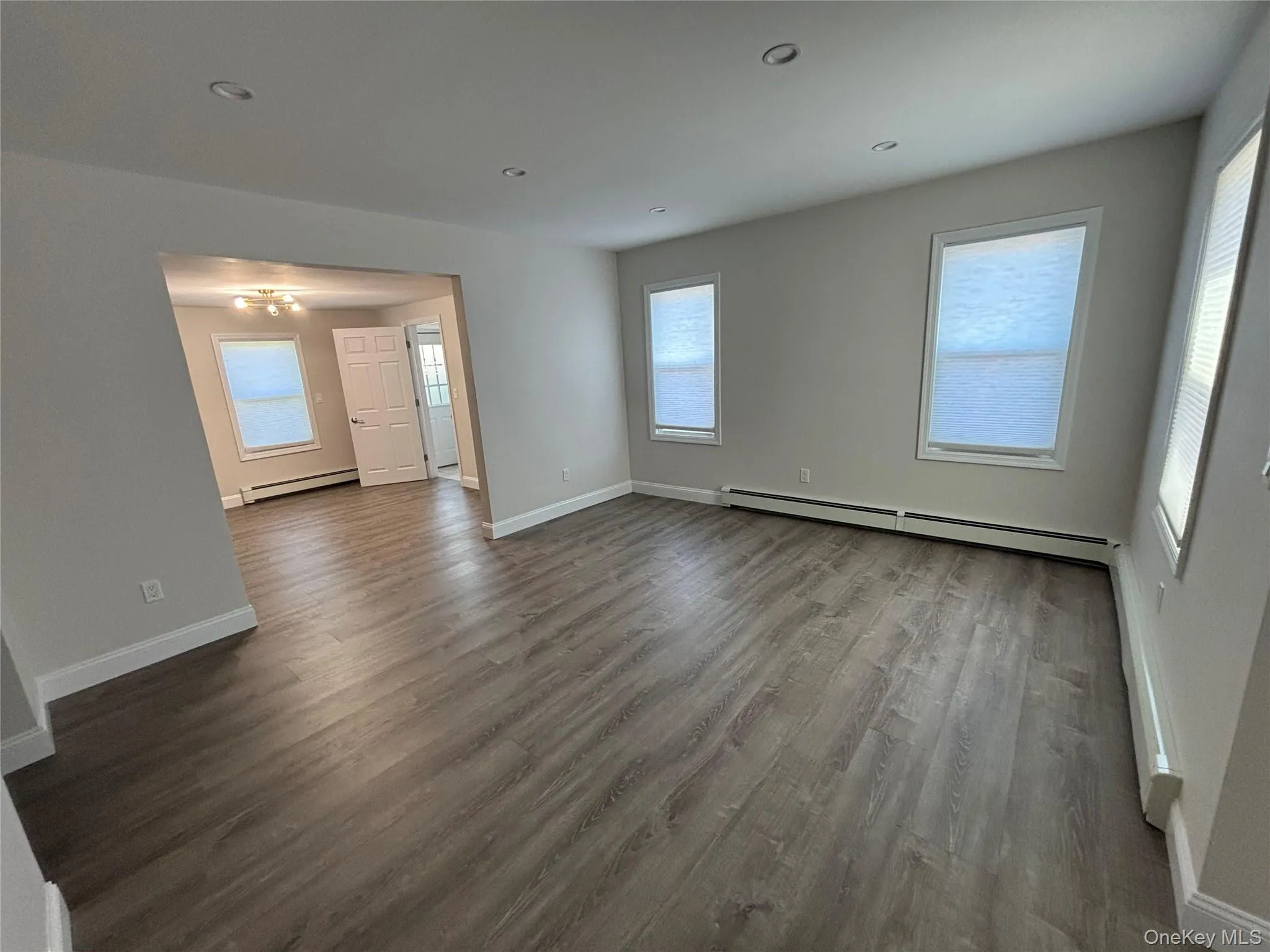 23 Arnold Avenue, West Babylon, NY, 2 Bedrooms Bedrooms, 4 Rooms Rooms,1 BathroomBathrooms,Residential Lease,For Rent,Arnold,0,1021610 23 Arnold Avenue, West Babylon, NY, 2 Bedrooms Bedrooms, 4 Rooms Rooms,1 BathroomBathrooms,Residential Lease,For Rent,Arnold,0,1021610
