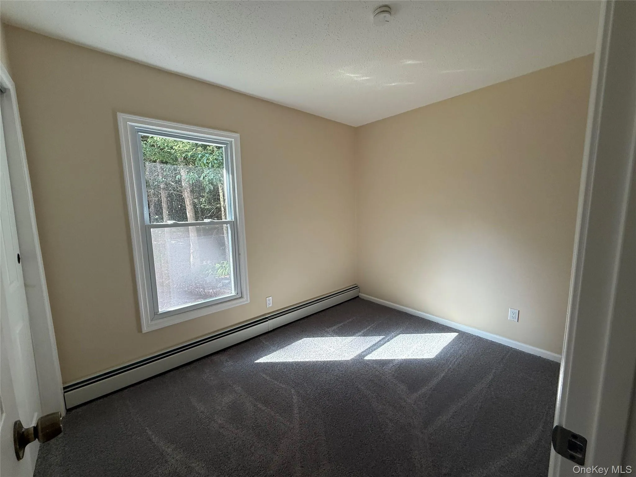 52 Boxbaum Road, Deerpark, NY, 2 Bedrooms Bedrooms, 5 Rooms Rooms,1 BathroomBathrooms,Residential Lease,For Rent,Boxbaum,0,1021615 52 Boxbaum Road, Deerpark, NY, 2 Bedrooms Bedrooms, 5 Rooms Rooms,1 BathroomBathrooms,Residential Lease,For Rent,Boxbaum,0,1021615