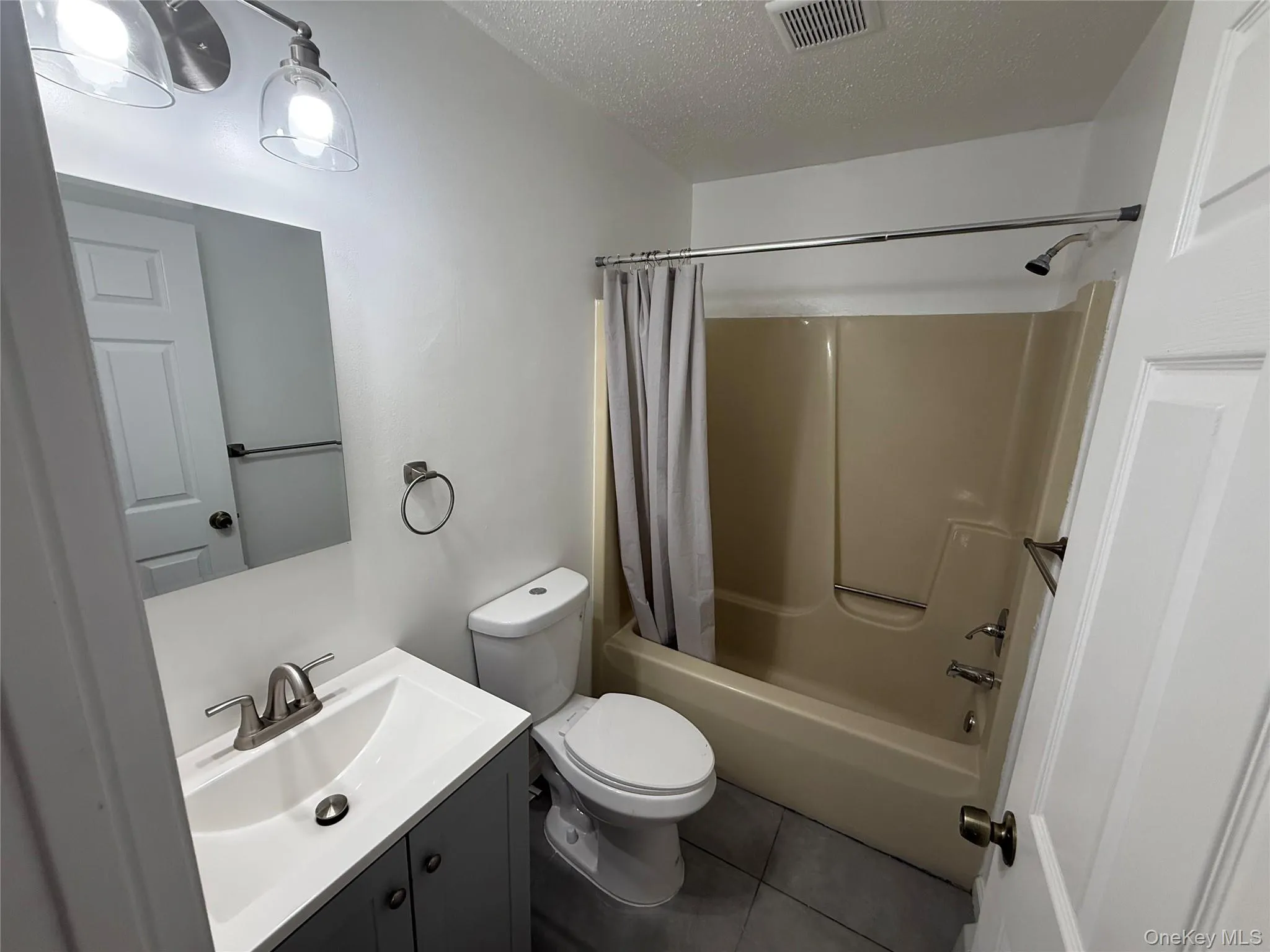 52 Boxbaum Road, Deerpark, NY, 2 Bedrooms Bedrooms, 5 Rooms Rooms,1 BathroomBathrooms,Residential Lease,For Rent,Boxbaum,0,1021615 52 Boxbaum Road, Deerpark, NY, 2 Bedrooms Bedrooms, 5 Rooms Rooms,1 BathroomBathrooms,Residential Lease,For Rent,Boxbaum,0,1021615