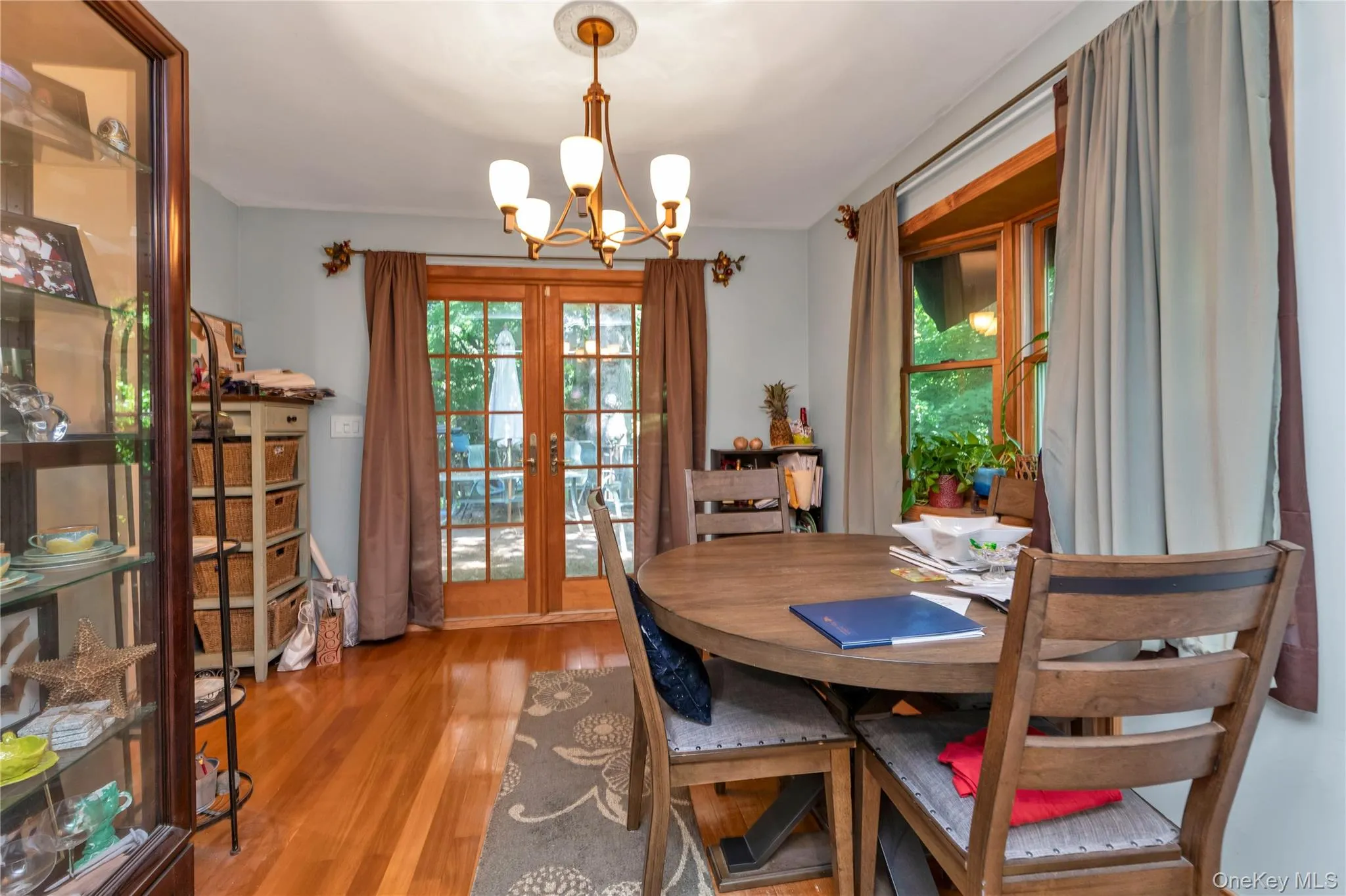 21 Laurel Avenue, Oyster Bay, NY, 3 Bedrooms Bedrooms, 5 Rooms Rooms,2 BathroomsBathrooms,Residential,For Rent,Laurel,0,1021621 21 Laurel Avenue, Oyster Bay, NY, 3 Bedrooms Bedrooms, 5 Rooms Rooms,2 BathroomsBathrooms,Residential,For Rent,Laurel,0,1021621