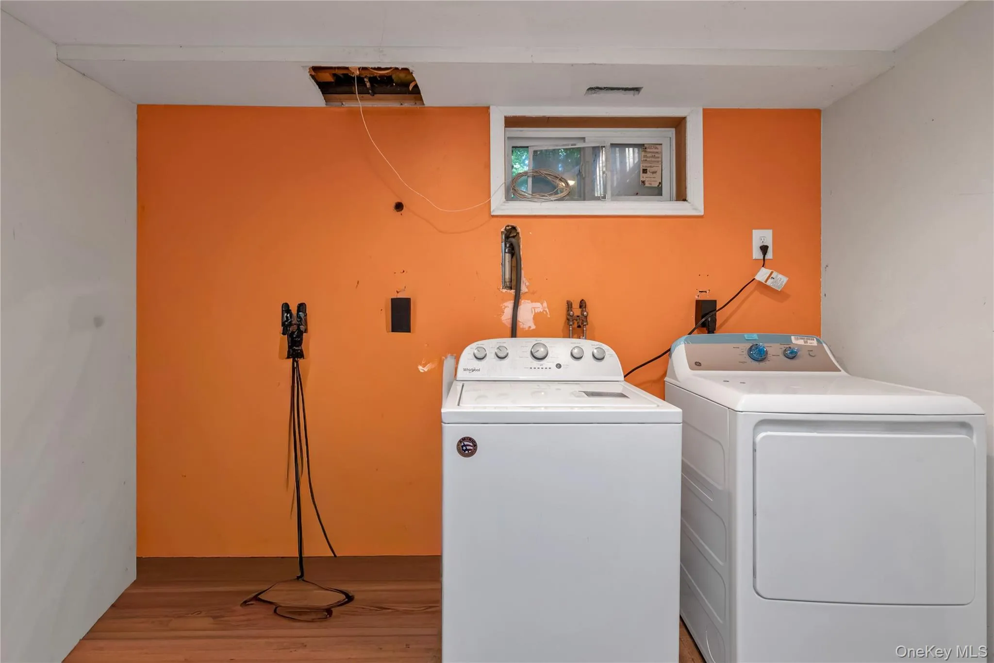 21 Laurel Avenue, Oyster Bay, NY, 3 Bedrooms Bedrooms, 5 Rooms Rooms,2 BathroomsBathrooms,Residential,For Rent,Laurel,0,1021621 21 Laurel Avenue, Oyster Bay, NY, 3 Bedrooms Bedrooms, 5 Rooms Rooms,2 BathroomsBathrooms,Residential,For Rent,Laurel,0,1021621
