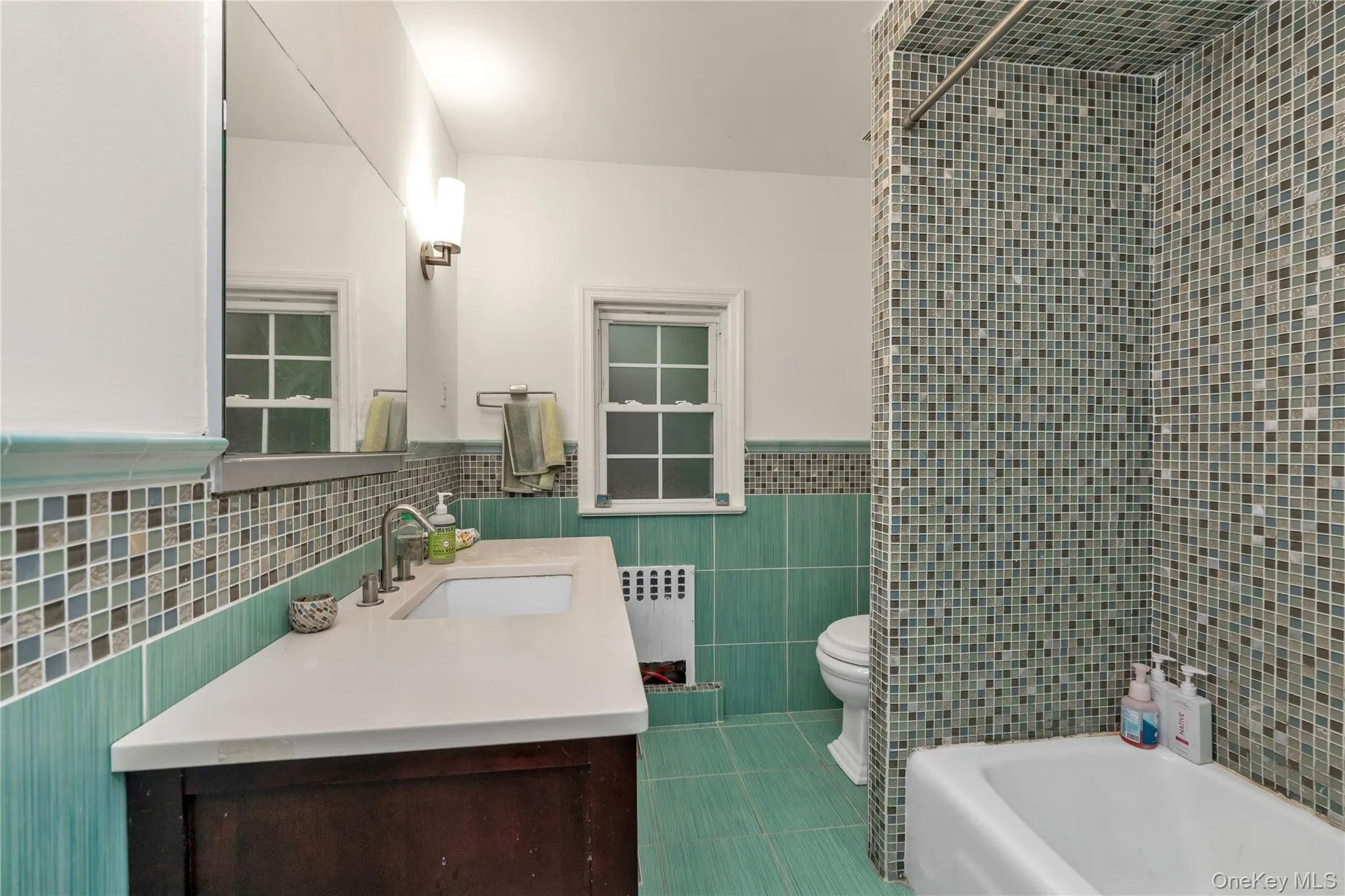 21 Laurel Avenue, Oyster Bay, NY, 3 Bedrooms Bedrooms, 5 Rooms Rooms,2 BathroomsBathrooms,Residential,For Rent,Laurel,0,1021621 21 Laurel Avenue, Oyster Bay, NY, 3 Bedrooms Bedrooms, 5 Rooms Rooms,2 BathroomsBathrooms,Residential,For Rent,Laurel,0,1021621