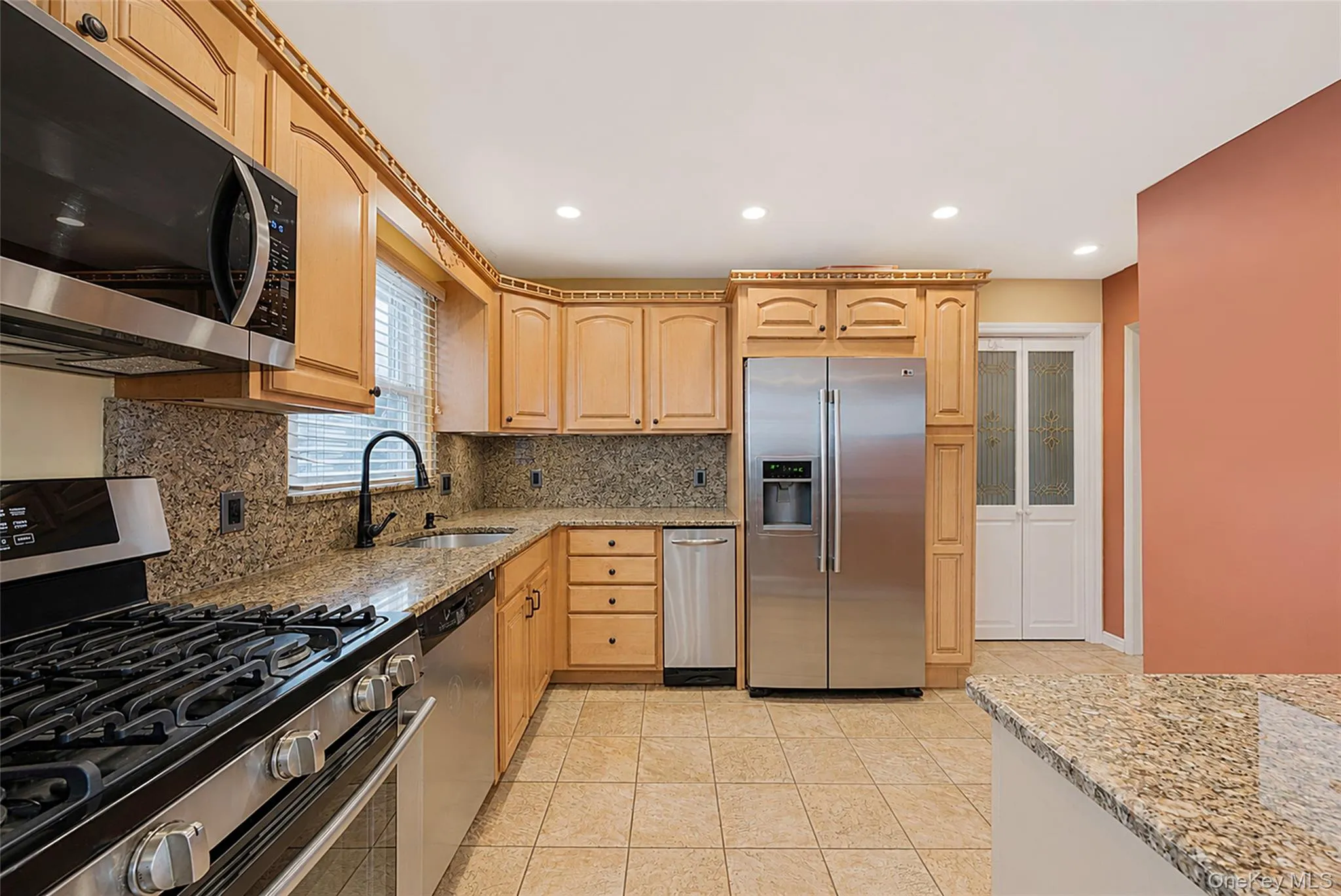 106 Casino Street, Hempstead, NY, 3 Bedrooms Bedrooms, 7 Rooms Rooms,1 BathroomBathrooms,Residential,For Rent,Casino,0,1021626 106 Casino Street, Hempstead, NY, 3 Bedrooms Bedrooms, 7 Rooms Rooms,1 BathroomBathrooms,Residential,For Rent,Casino,0,1021626