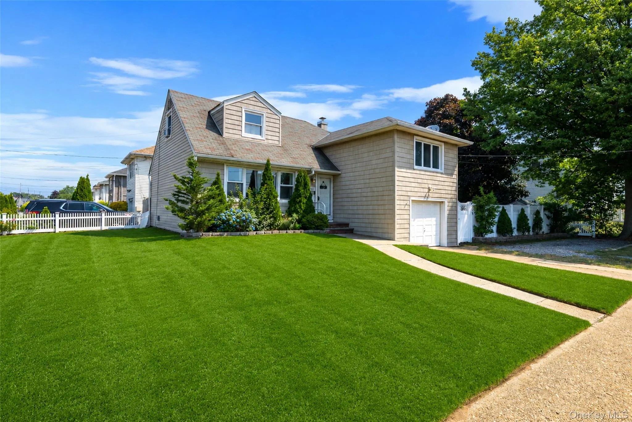 106 Casino Street, Hempstead, NY, 3 Bedrooms Bedrooms, 7 Rooms Rooms,1 BathroomBathrooms,Residential,For Rent,Casino,0,1021626 106 Casino Street, Hempstead, NY, 3 Bedrooms Bedrooms, 7 Rooms Rooms,1 BathroomBathrooms,Residential,For Rent,Casino,0,1021626