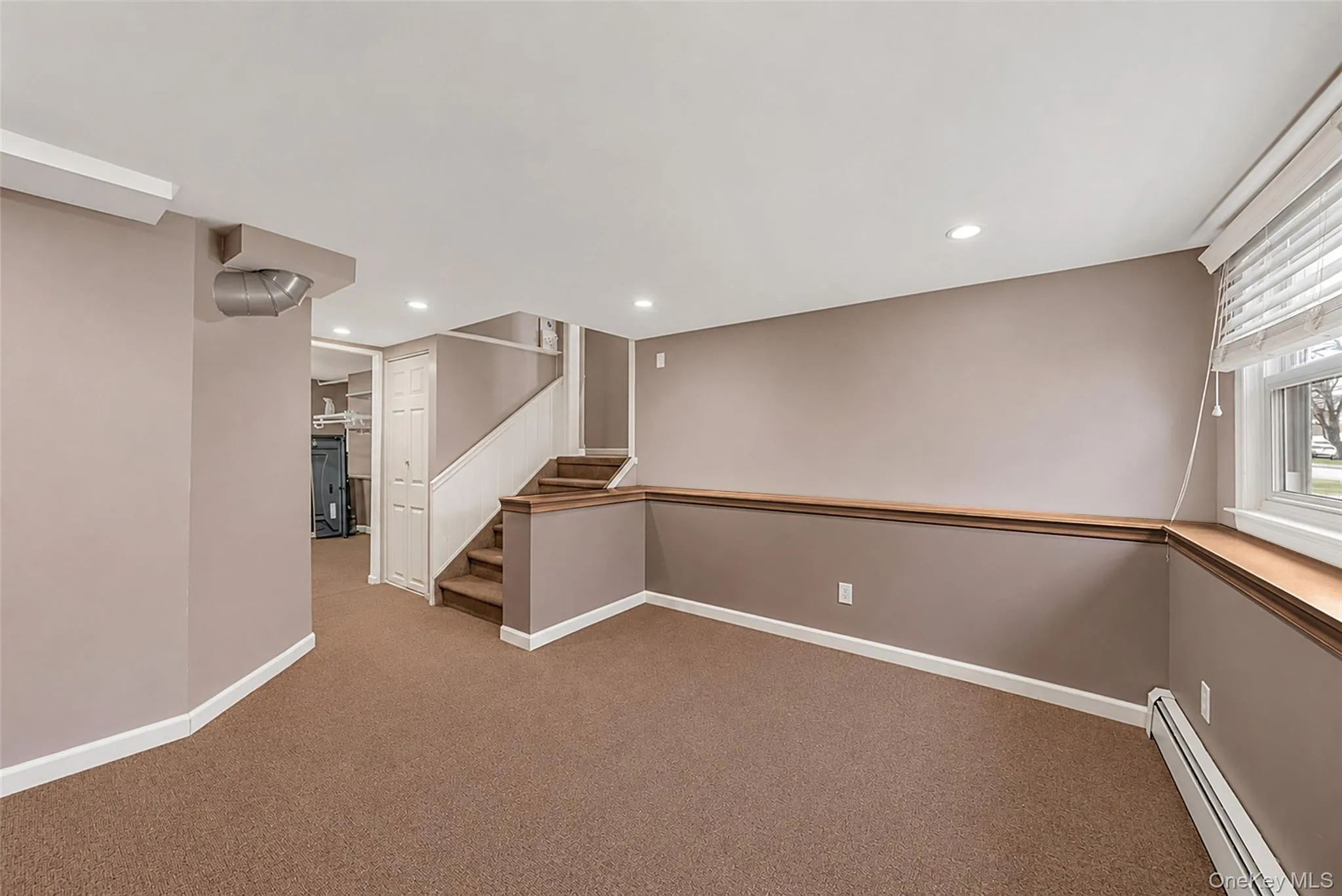 106 Casino Street, Hempstead, NY, 3 Bedrooms Bedrooms, 7 Rooms Rooms,1 BathroomBathrooms,Residential,For Rent,Casino,0,1021626 106 Casino Street, Hempstead, NY, 3 Bedrooms Bedrooms, 7 Rooms Rooms,1 BathroomBathrooms,Residential,For Rent,Casino,0,1021626