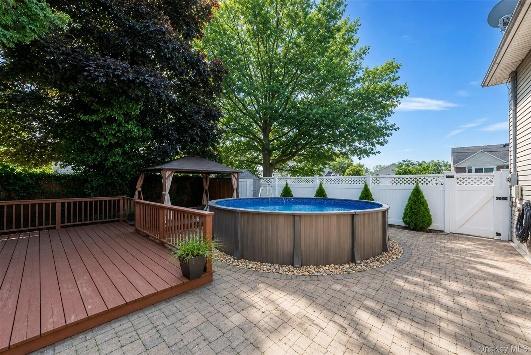 106 Casino Street, Hempstead, NY, 3 Bedrooms Bedrooms, 7 Rooms Rooms,1 BathroomBathrooms,Residential,For Rent,Casino,0,1021626 106 Casino Street, Hempstead, NY, 3 Bedrooms Bedrooms, 7 Rooms Rooms,1 BathroomBathrooms,Residential,For Rent,Casino,0,1021626