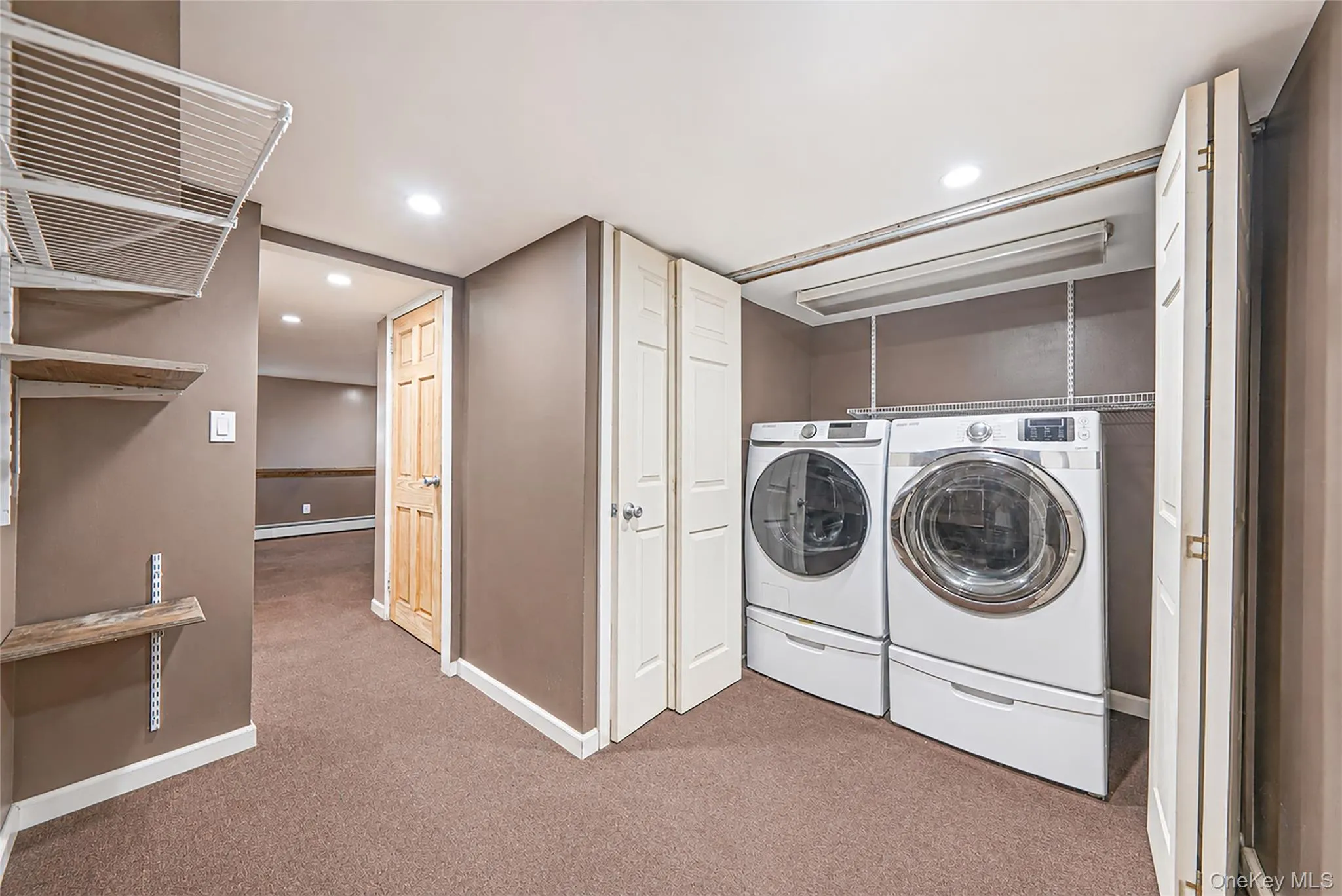 106 Casino Street, Hempstead, NY, 3 Bedrooms Bedrooms, 7 Rooms Rooms,1 BathroomBathrooms,Residential,For Rent,Casino,0,1021626 106 Casino Street, Hempstead, NY, 3 Bedrooms Bedrooms, 7 Rooms Rooms,1 BathroomBathrooms,Residential,For Rent,Casino,0,1021626