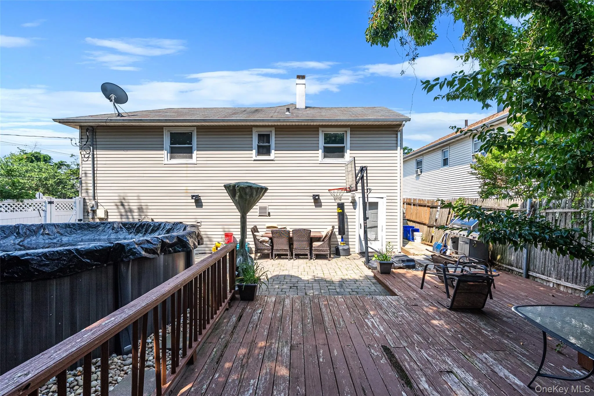 106 Casino Street, Hempstead, NY, 3 Bedrooms Bedrooms, 7 Rooms Rooms,1 BathroomBathrooms,Residential,For Rent,Casino,0,1021626 106 Casino Street, Hempstead, NY, 3 Bedrooms Bedrooms, 7 Rooms Rooms,1 BathroomBathrooms,Residential,For Rent,Casino,0,1021626