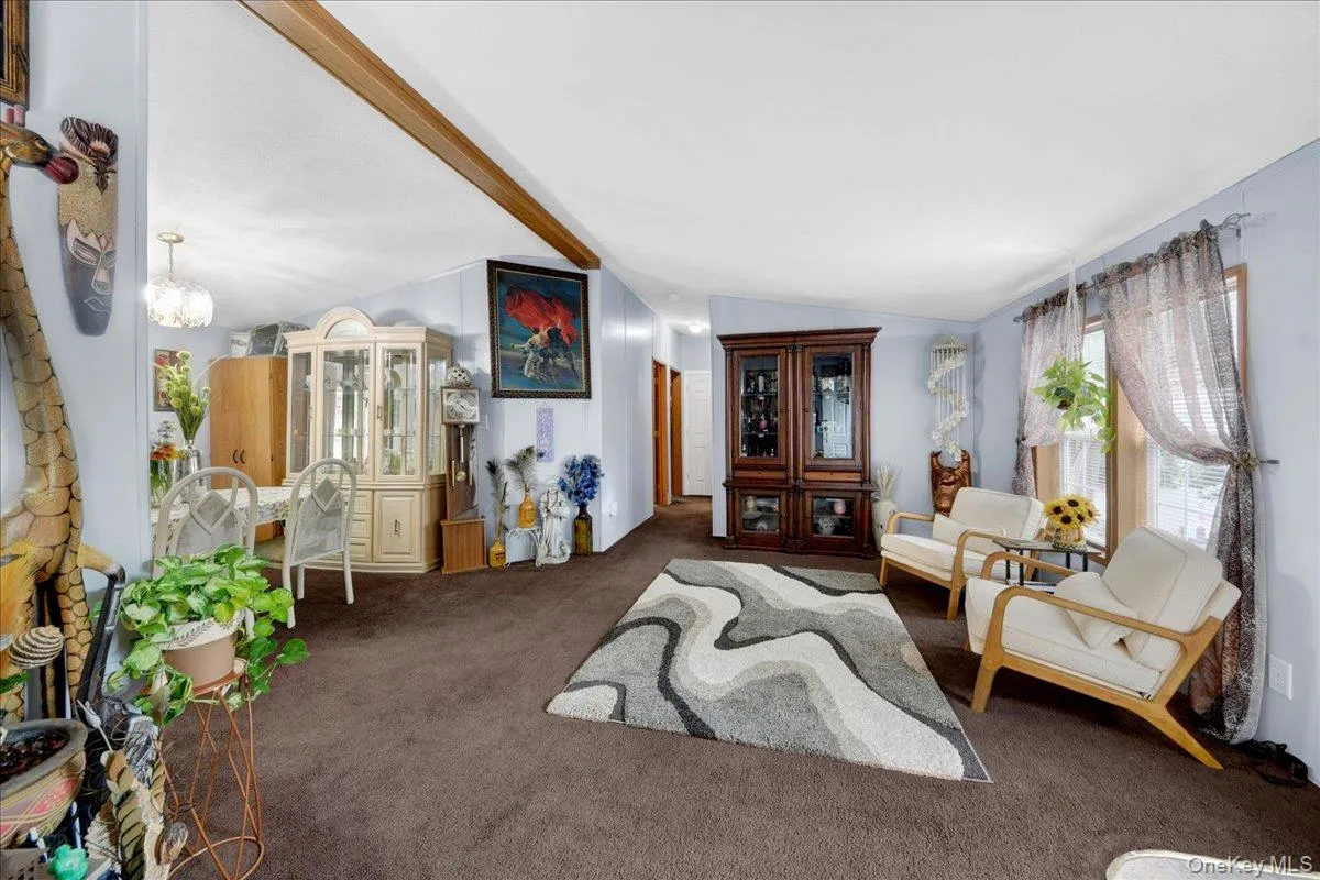 6 Hopf, Clarkstown, NY, 4 Bedrooms Bedrooms, 7 Rooms Rooms,2 BathroomsBathrooms,Residential,For Rent,Hopf,0,1021628 6 Hopf, Clarkstown, NY, 4 Bedrooms Bedrooms, 7 Rooms Rooms,2 BathroomsBathrooms,Residential,For Rent,Hopf,0,1021628