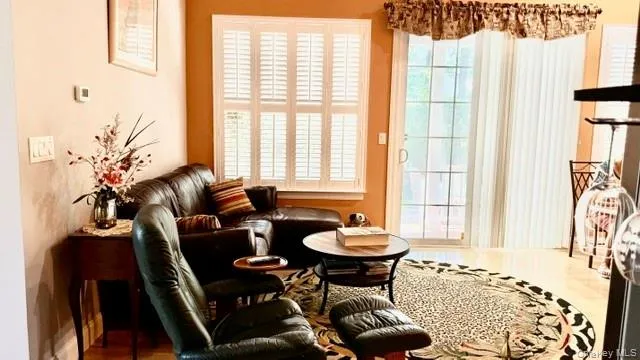 27 Emilie Drive, Brookhaven, NY, 2 Bedrooms Bedrooms, 8 Rooms Rooms,2 BathroomsBathrooms,Residential,For Rent,Emilie,0,1021629 27 Emilie Drive, Brookhaven, NY, 2 Bedrooms Bedrooms, 8 Rooms Rooms,2 BathroomsBathrooms,Residential,For Rent,Emilie,0,1021629