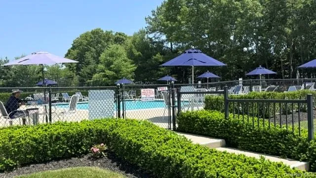 Community Pool Community Pool