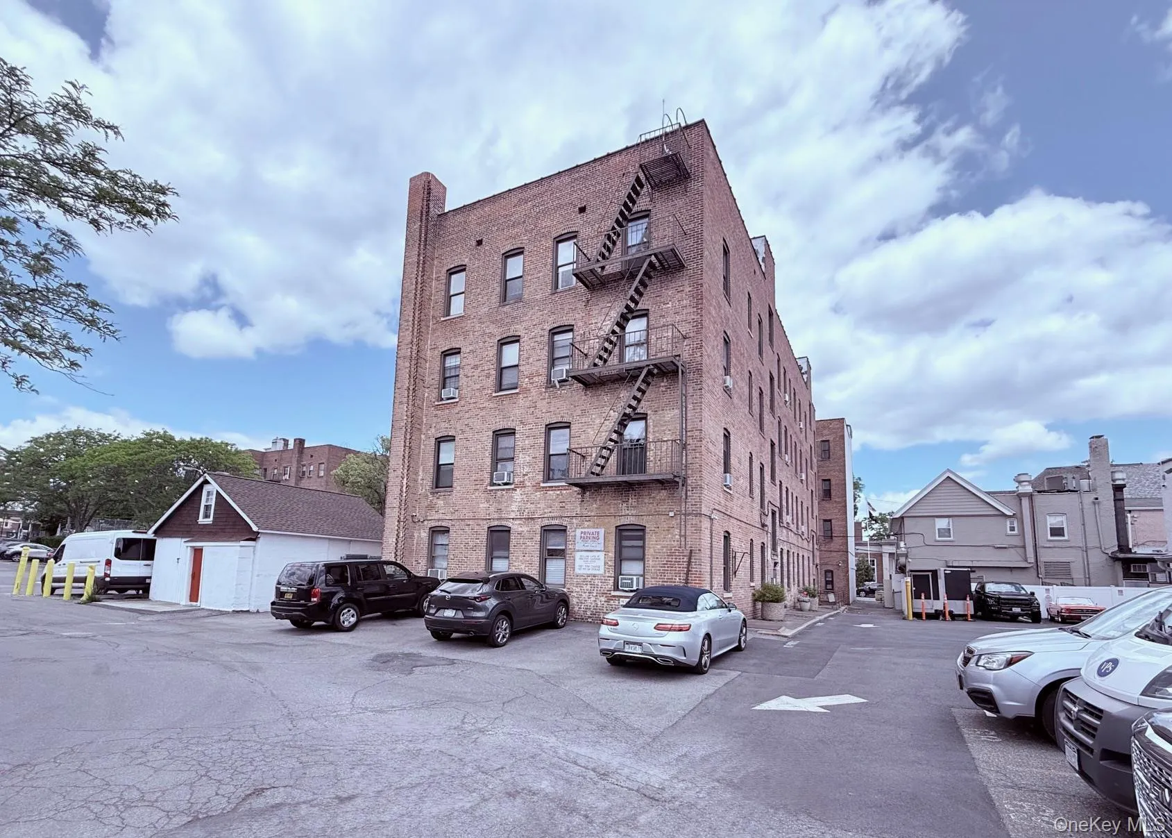 12 Chatsworth Avenue, Mamaroneck, NY, 1 Bedroom Bedrooms, 3 Rooms Rooms,1 BathroomBathrooms,Residential Lease,For Rent,Chatsworth,0,1021630 12 Chatsworth Avenue, Mamaroneck, NY, 1 Bedroom Bedrooms, 3 Rooms Rooms,1 BathroomBathrooms,Residential Lease,For Rent,Chatsworth,0,1021630