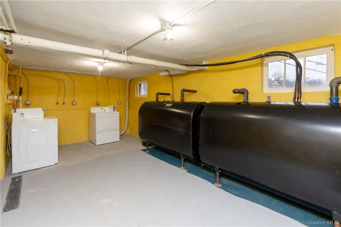 Low Lower Coin Operated Laundry Room Shared with 1st Floor Apartment Low Lower Coin Operated Laundry Room Shared with 1st Floor Apartment