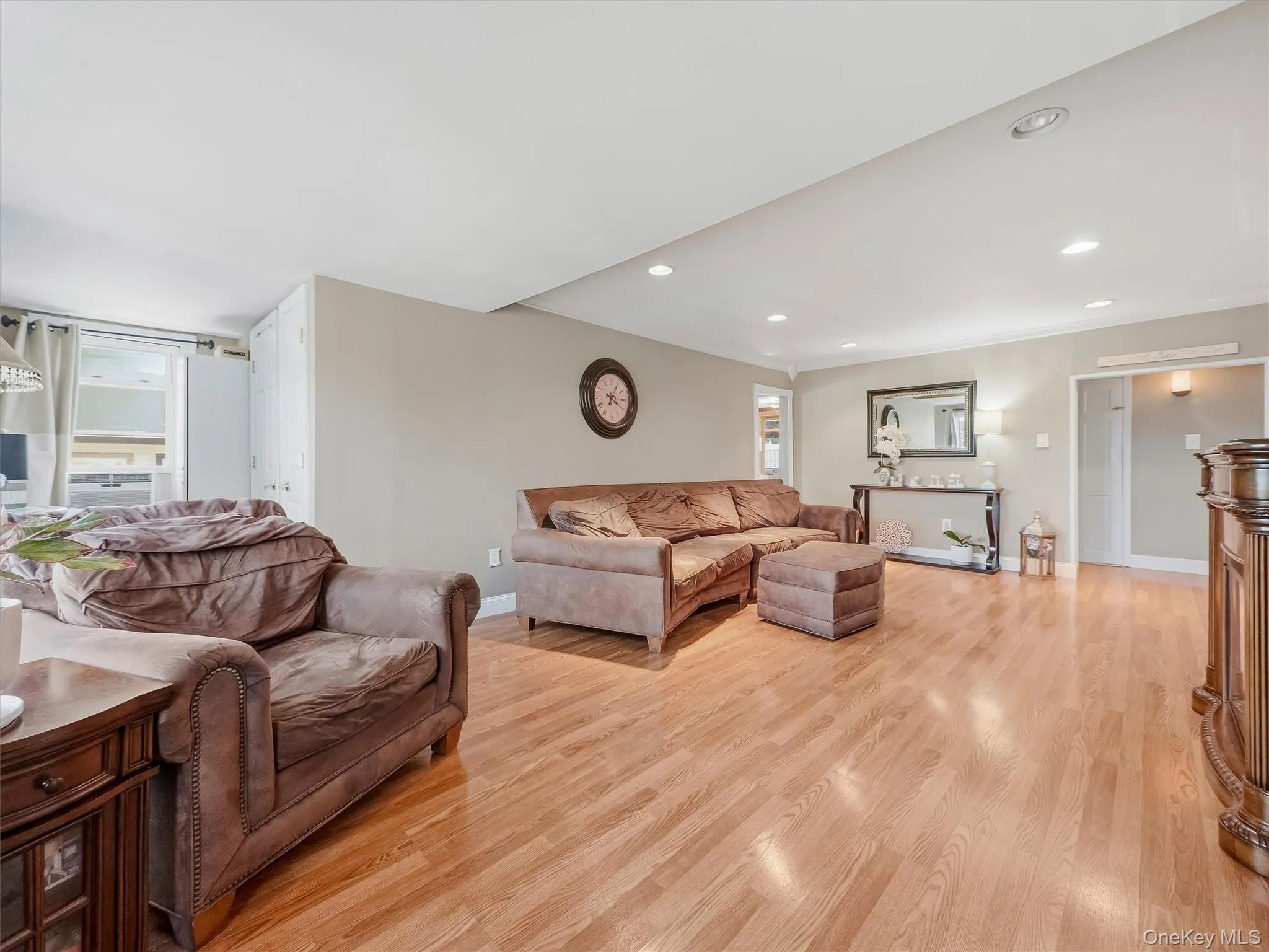 126 Harrison Avenue, Clarkstown, NY, 3 Bedrooms Bedrooms, 7 Rooms Rooms,1 BathroomBathrooms,Residential,For Rent,Harrison,0,1021636 126 Harrison Avenue, Clarkstown, NY, 3 Bedrooms Bedrooms, 7 Rooms Rooms,1 BathroomBathrooms,Residential,For Rent,Harrison,0,1021636