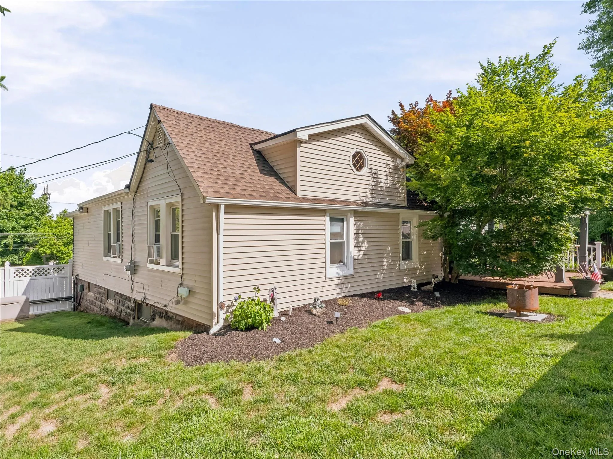 126 Harrison Avenue, Clarkstown, NY, 3 Bedrooms Bedrooms, 7 Rooms Rooms,1 BathroomBathrooms,Residential,For Rent,Harrison,0,1021636 126 Harrison Avenue, Clarkstown, NY, 3 Bedrooms Bedrooms, 7 Rooms Rooms,1 BathroomBathrooms,Residential,For Rent,Harrison,0,1021636