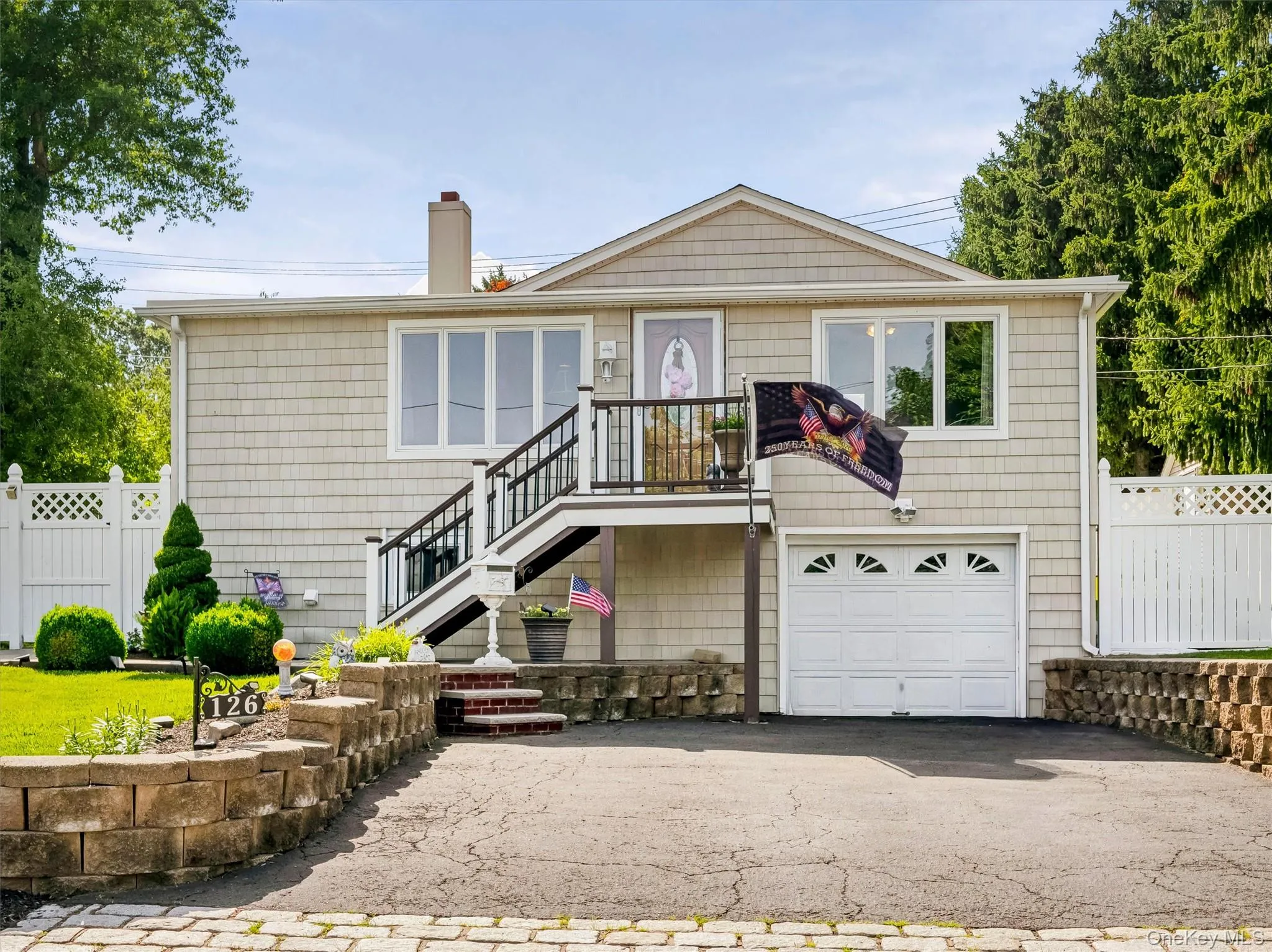 126 Harrison Avenue, Clarkstown, NY, 3 Bedrooms Bedrooms, 7 Rooms Rooms,1 BathroomBathrooms,Residential,For Rent,Harrison,0,1021636 126 Harrison Avenue, Clarkstown, NY, 3 Bedrooms Bedrooms, 7 Rooms Rooms,1 BathroomBathrooms,Residential,For Rent,Harrison,0,1021636