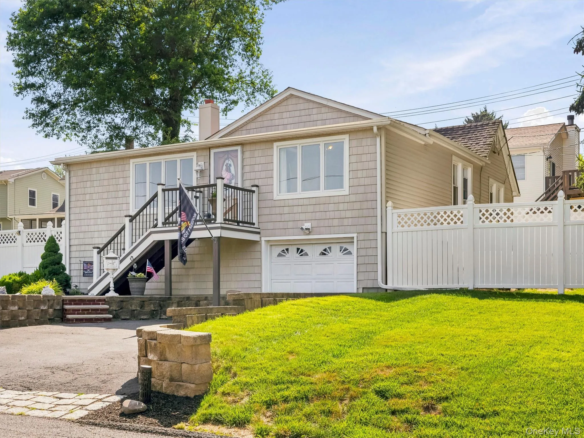 126 Harrison Avenue, Clarkstown, NY, 3 Bedrooms Bedrooms, 7 Rooms Rooms,1 BathroomBathrooms,Residential,For Rent,Harrison,0,1021636 126 Harrison Avenue, Clarkstown, NY, 3 Bedrooms Bedrooms, 7 Rooms Rooms,1 BathroomBathrooms,Residential,For Rent,Harrison,0,1021636