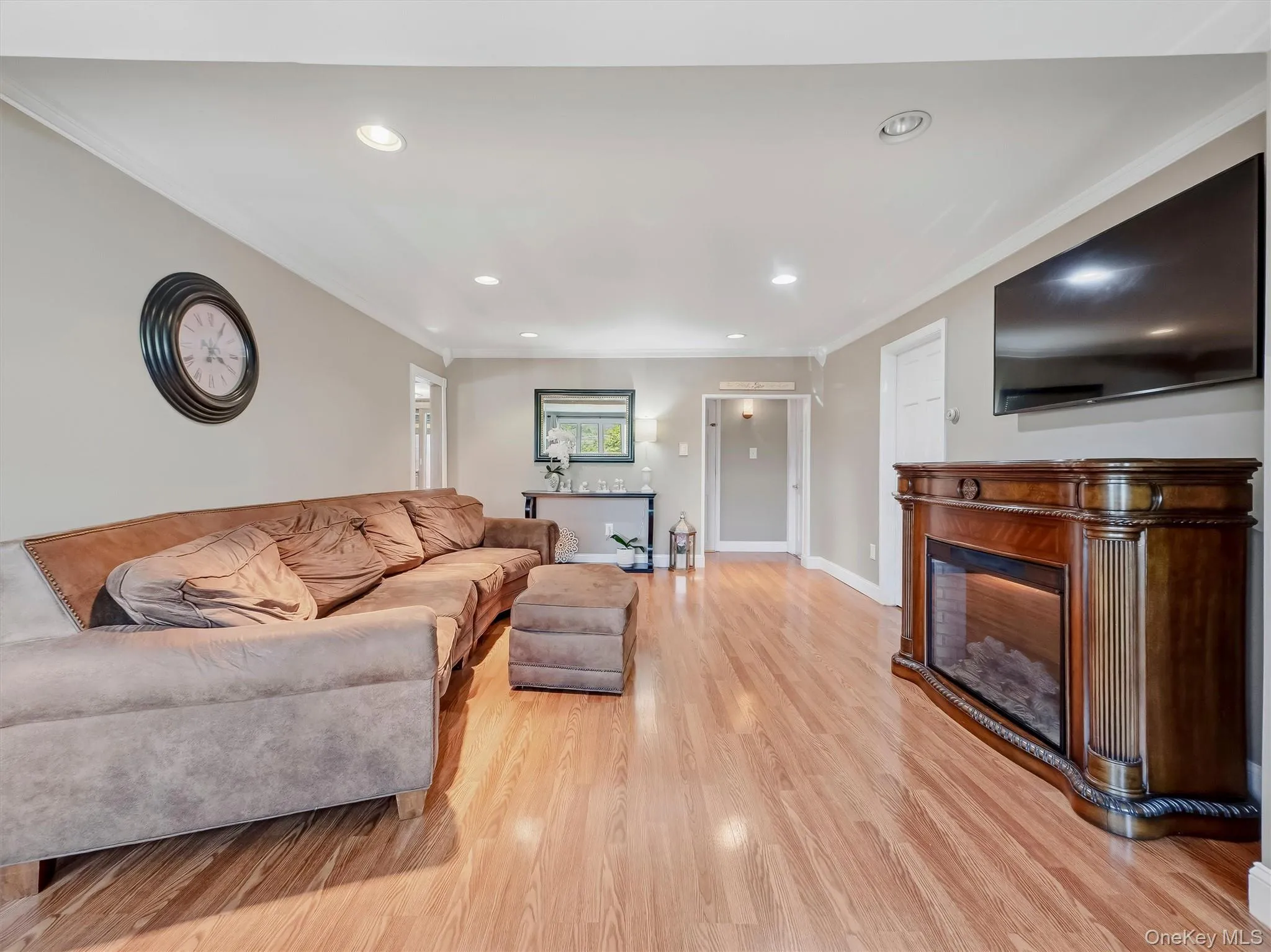 126 Harrison Avenue, Clarkstown, NY, 3 Bedrooms Bedrooms, 7 Rooms Rooms,1 BathroomBathrooms,Residential,For Rent,Harrison,0,1021636 126 Harrison Avenue, Clarkstown, NY, 3 Bedrooms Bedrooms, 7 Rooms Rooms,1 BathroomBathrooms,Residential,For Rent,Harrison,0,1021636