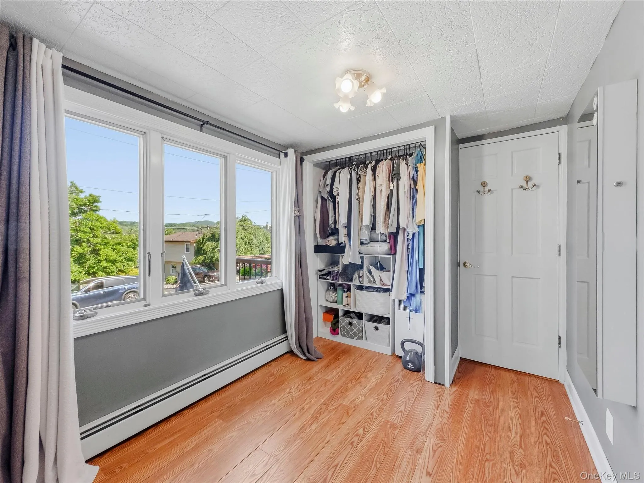 126 Harrison Avenue, Clarkstown, NY, 3 Bedrooms Bedrooms, 7 Rooms Rooms,1 BathroomBathrooms,Residential,For Rent,Harrison,0,1021636 126 Harrison Avenue, Clarkstown, NY, 3 Bedrooms Bedrooms, 7 Rooms Rooms,1 BathroomBathrooms,Residential,For Rent,Harrison,0,1021636