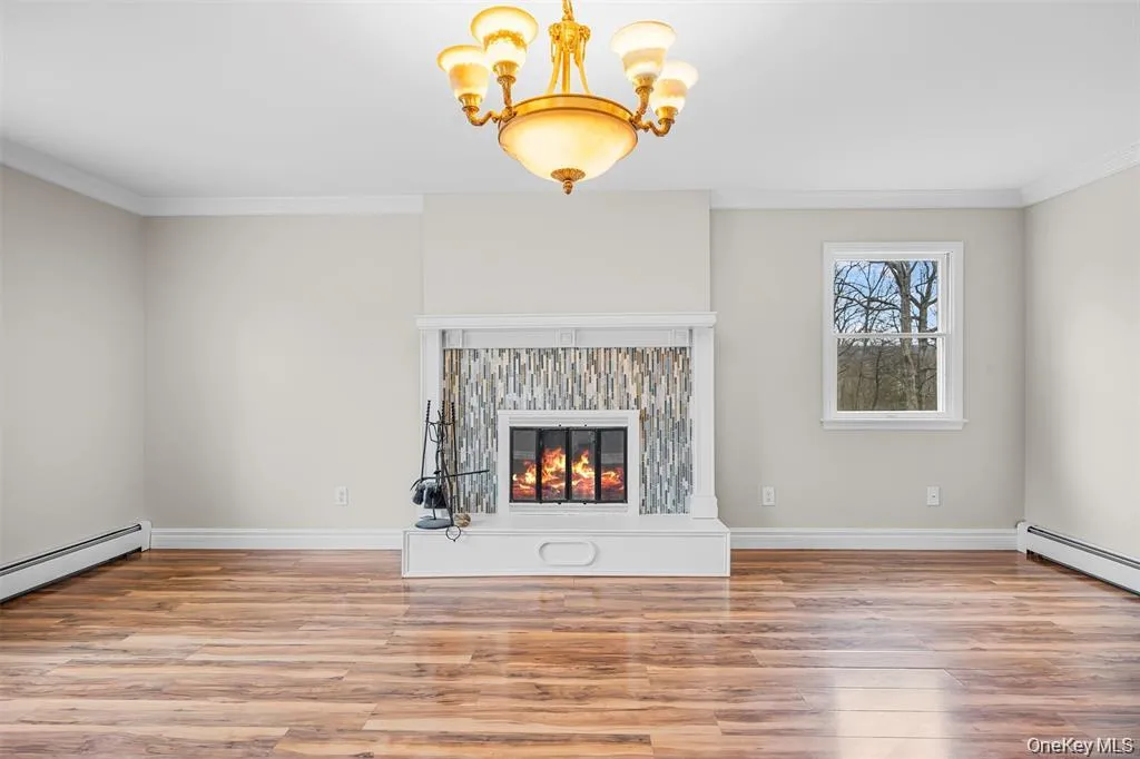 10 Leone Court, Woodbury, NY, 5 Bedrooms Bedrooms, 14 Rooms Rooms,3 BathroomsBathrooms,Residential Lease,For Rent,Leone,0,1021637 10 Leone Court, Woodbury, NY, 5 Bedrooms Bedrooms, 14 Rooms Rooms,3 BathroomsBathrooms,Residential Lease,For Rent,Leone,0,1021637