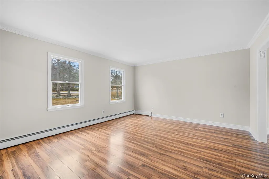 10 Leone Court, Woodbury, NY, 5 Bedrooms Bedrooms, 14 Rooms Rooms,3 BathroomsBathrooms,Residential Lease,For Rent,Leone,0,1021637 10 Leone Court, Woodbury, NY, 5 Bedrooms Bedrooms, 14 Rooms Rooms,3 BathroomsBathrooms,Residential Lease,For Rent,Leone,0,1021637
