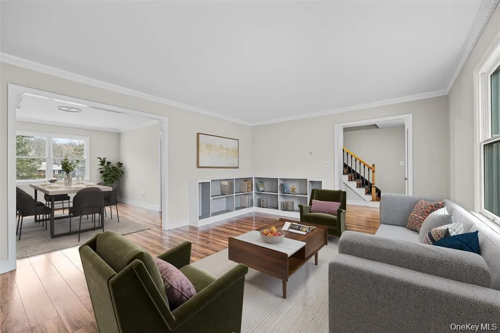 10 Leone Court, Woodbury, NY, 5 Bedrooms Bedrooms, 14 Rooms Rooms,3 BathroomsBathrooms,Residential Lease,For Rent,Leone,0,1021637 10 Leone Court, Woodbury, NY, 5 Bedrooms Bedrooms, 14 Rooms Rooms,3 BathroomsBathrooms,Residential Lease,For Rent,Leone,0,1021637
