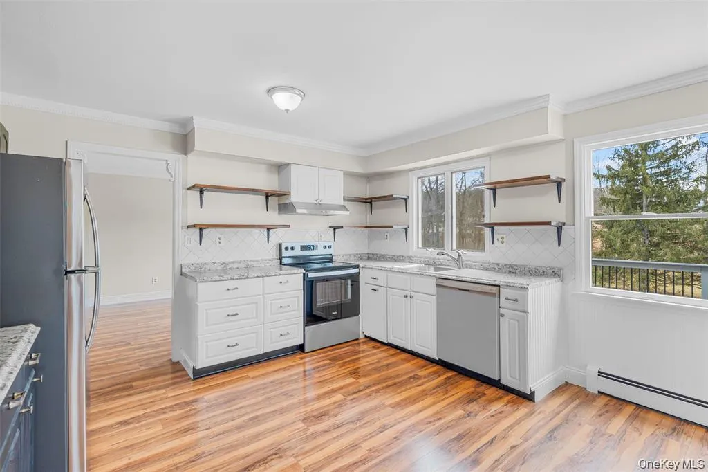 10 Leone Court, Woodbury, NY, 5 Bedrooms Bedrooms, 14 Rooms Rooms,3 BathroomsBathrooms,Residential Lease,For Rent,Leone,0,1021637 10 Leone Court, Woodbury, NY, 5 Bedrooms Bedrooms, 14 Rooms Rooms,3 BathroomsBathrooms,Residential Lease,For Rent,Leone,0,1021637