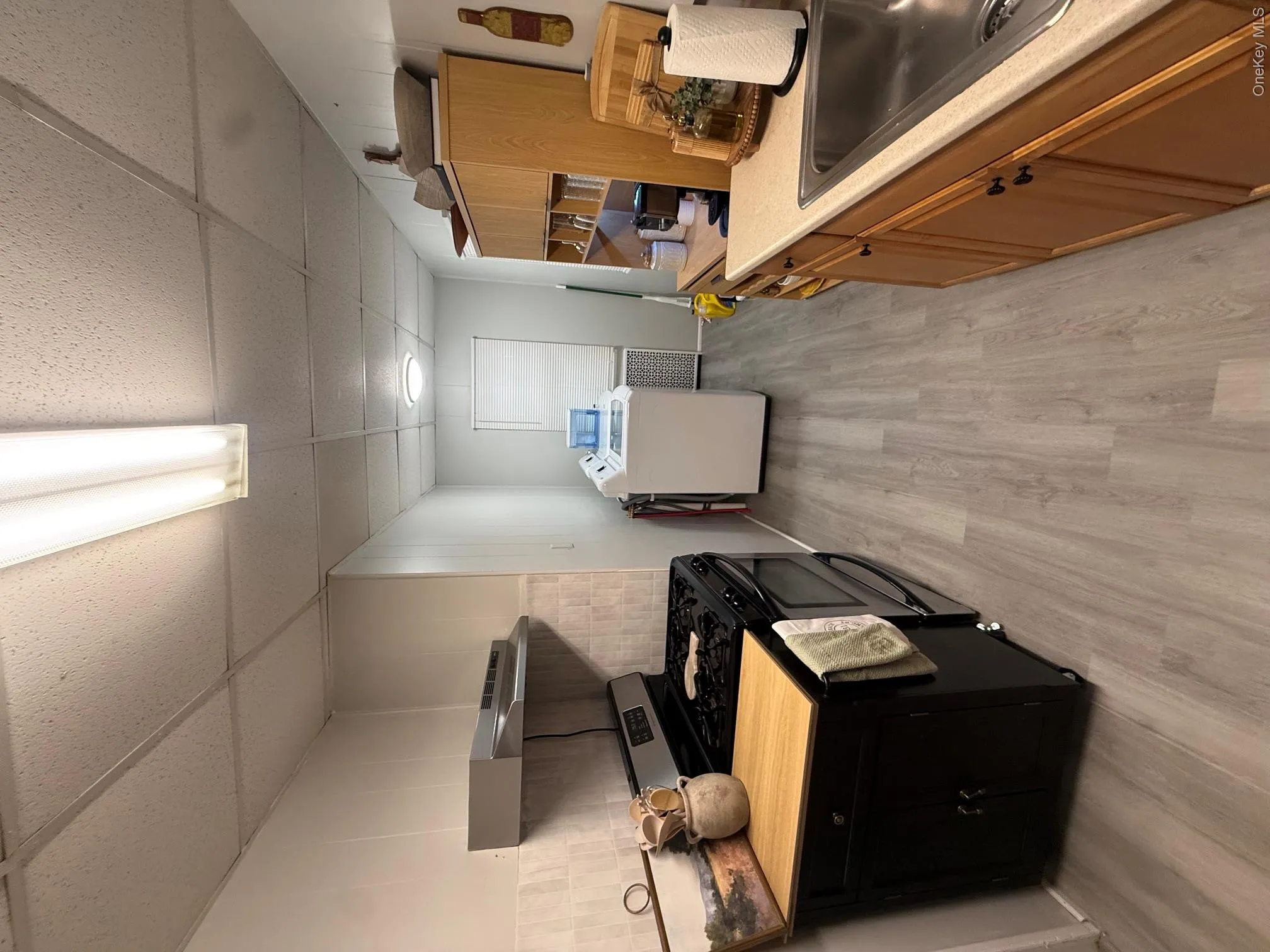 27 Illinois Avenue, Long Beach, NY, 3 Bedrooms Bedrooms, 7 Rooms Rooms,1 BathroomBathrooms,Residential Lease,For Rent,Illinois,0,1021639 27 Illinois Avenue, Long Beach, NY, 3 Bedrooms Bedrooms, 7 Rooms Rooms,1 BathroomBathrooms,Residential Lease,For Rent,Illinois,0,1021639
